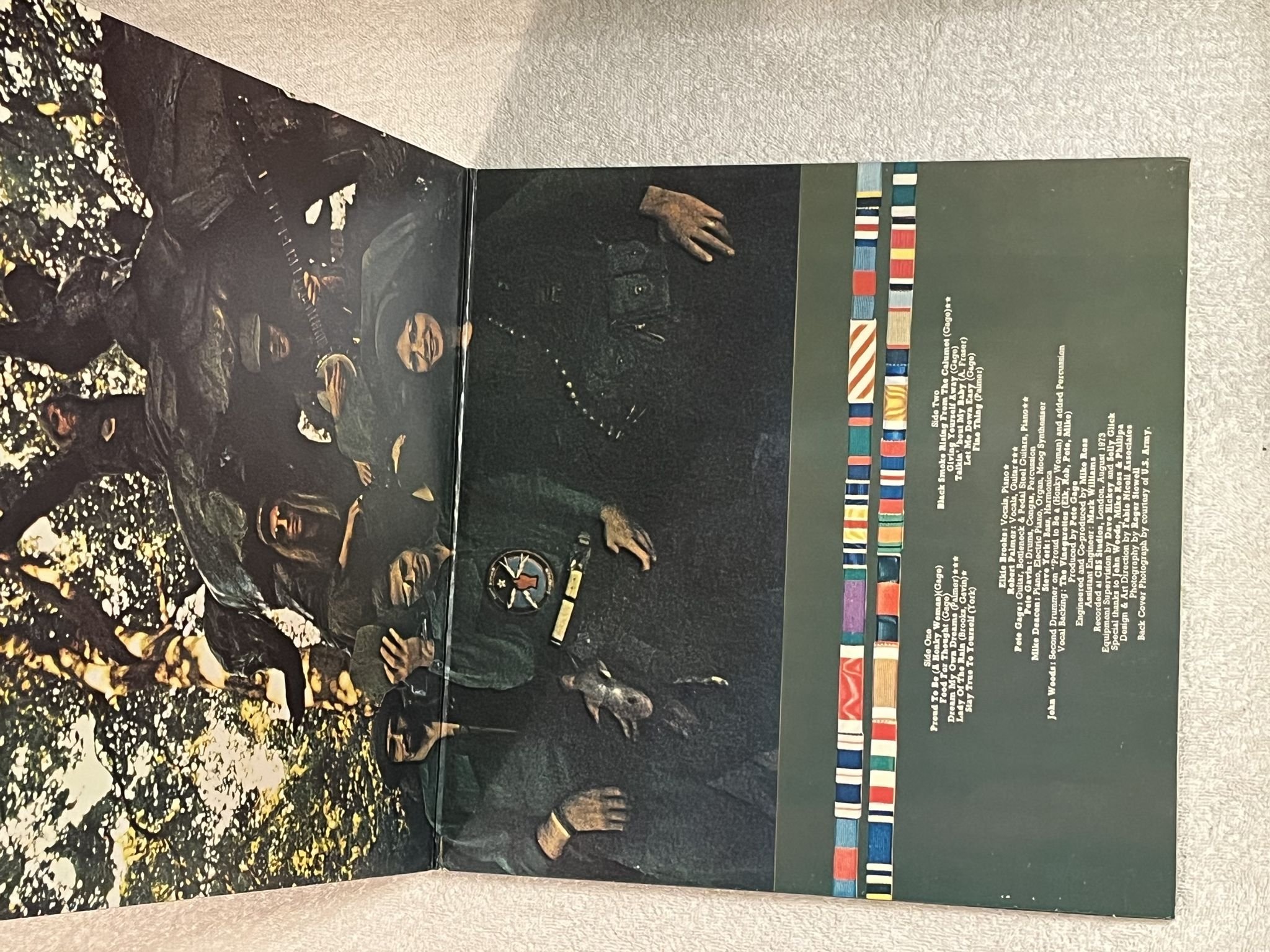 Omslagsbild för skivan VINEGAR JOE six star general LP -73 UK ISLAND ILPS 9262