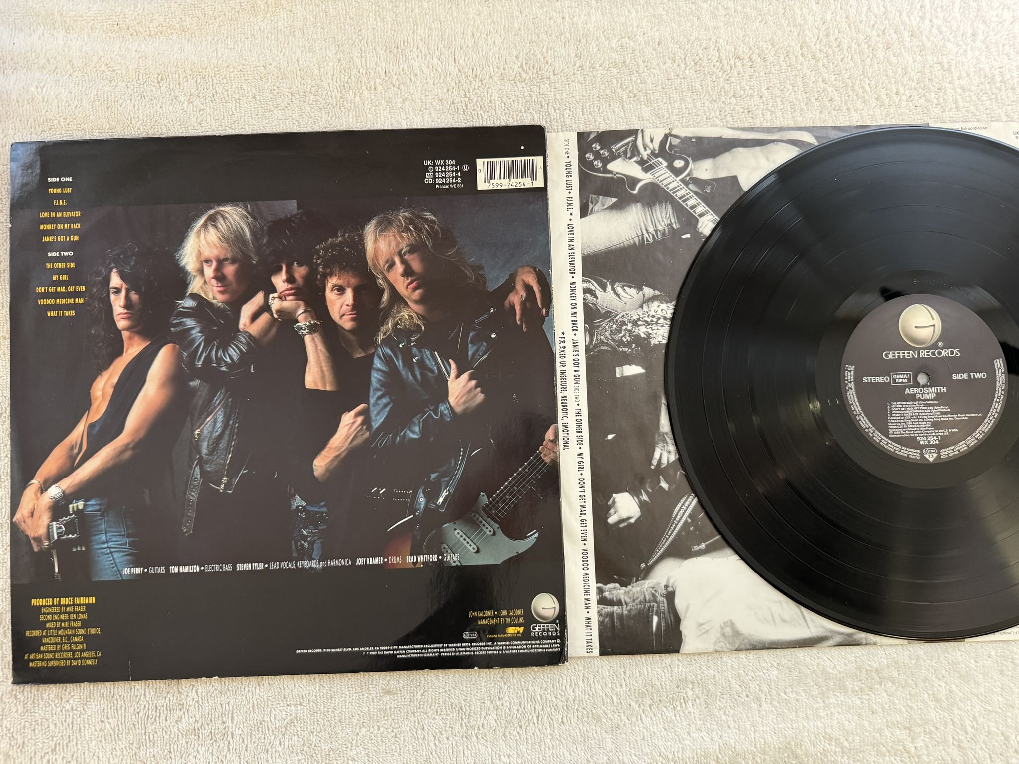 Omslagsbild för skivan AEROSMITH pump LP -89 Ger GEFFEN 924254-1