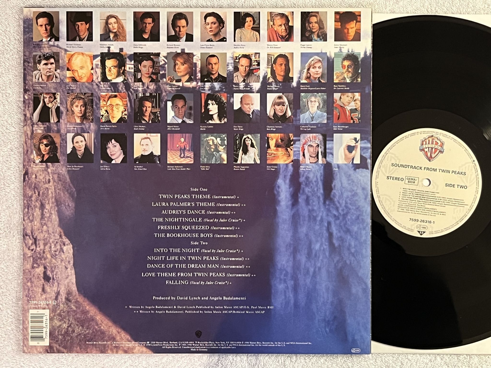 Omslagsbild för skivan TWIN PEAKS LP Angelo Badalamenti / David Lynch SOUNDTRACK