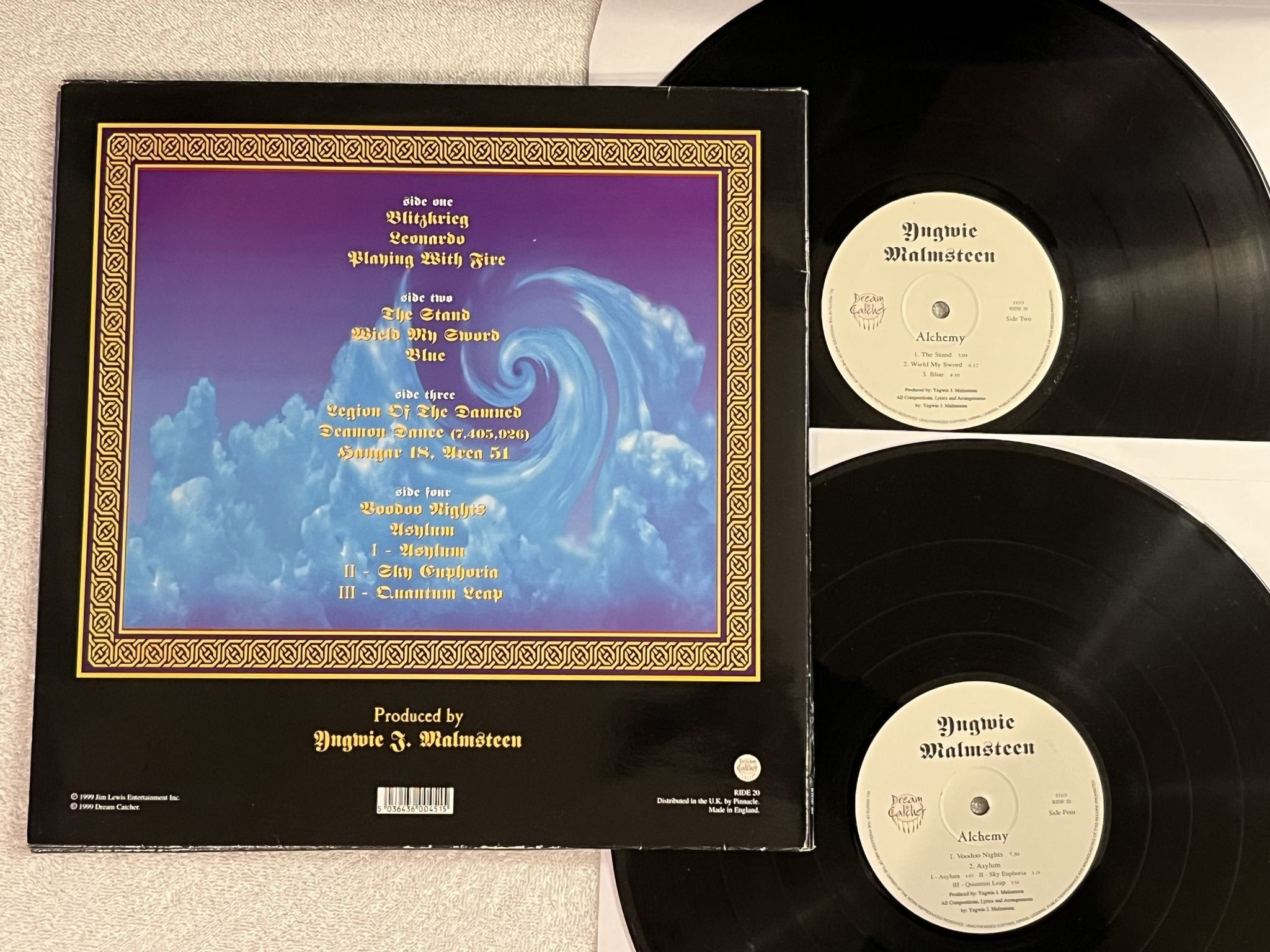 Omslagsbild för skivan YNGWIE J MALMSTEEN'S RISING FORCE Alchemy 2xLP -99 UK DREAM CATCHER RIDE 20