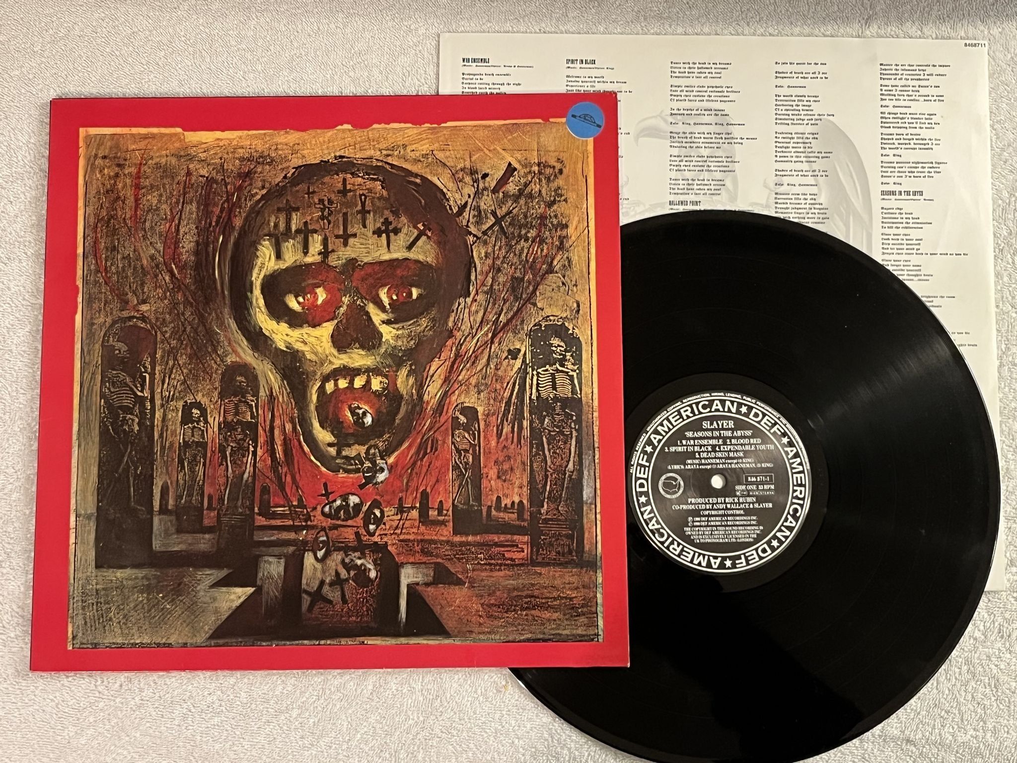 Omslagsbild för skivan SLAYER seasons in the abyss LP -90 DEF AMERICAN 846 871-1