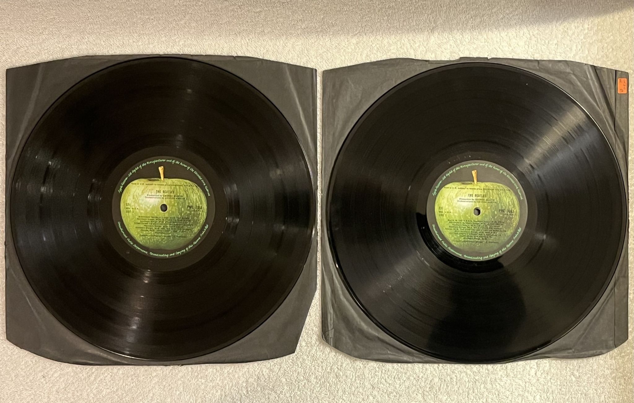 Omslagsbild för skivan THE BEATLES white album 2xLP -68 UK APPLE PMC 7067/68 ** RARE MONO PRESS **