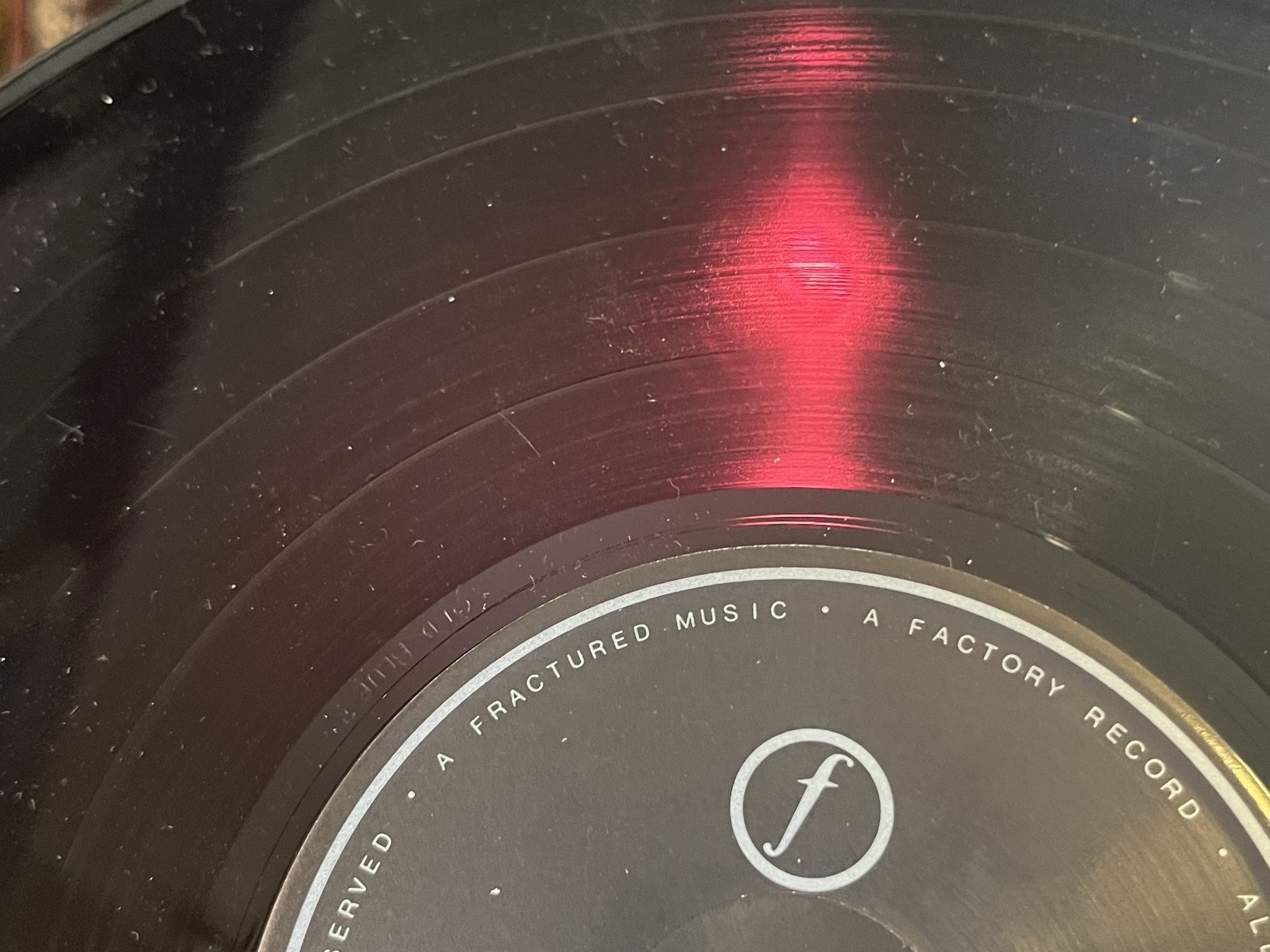 Omslagsbild för skivan JOY DIVISION closer LP -80 UK FACTORY FACT 25 *** Translucent / straight ***