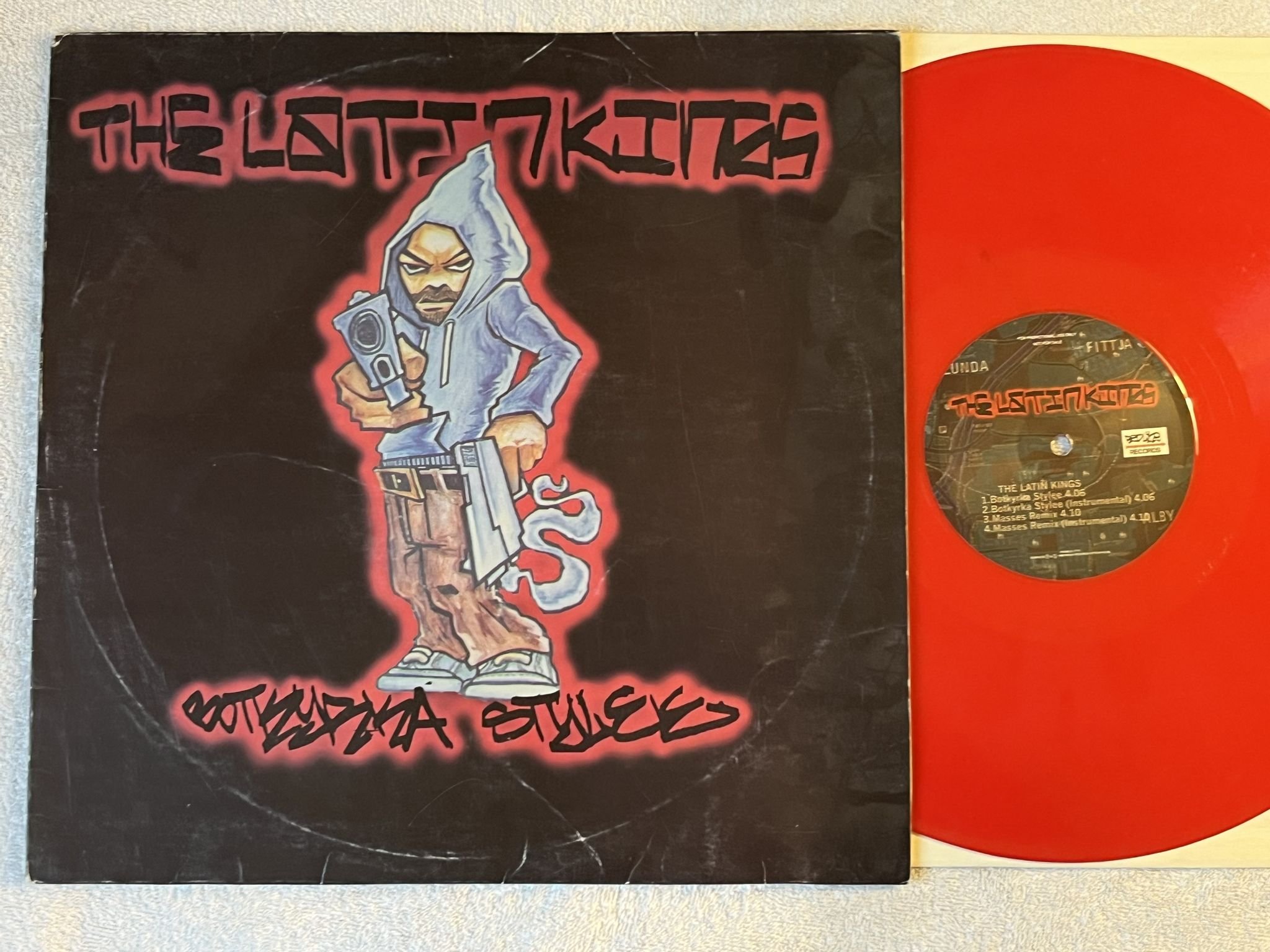Omslagsbild för skivan THE LATIN KINGS Botkyrka stylee 12"single -96 Swe REDLINE PROMCX 2710