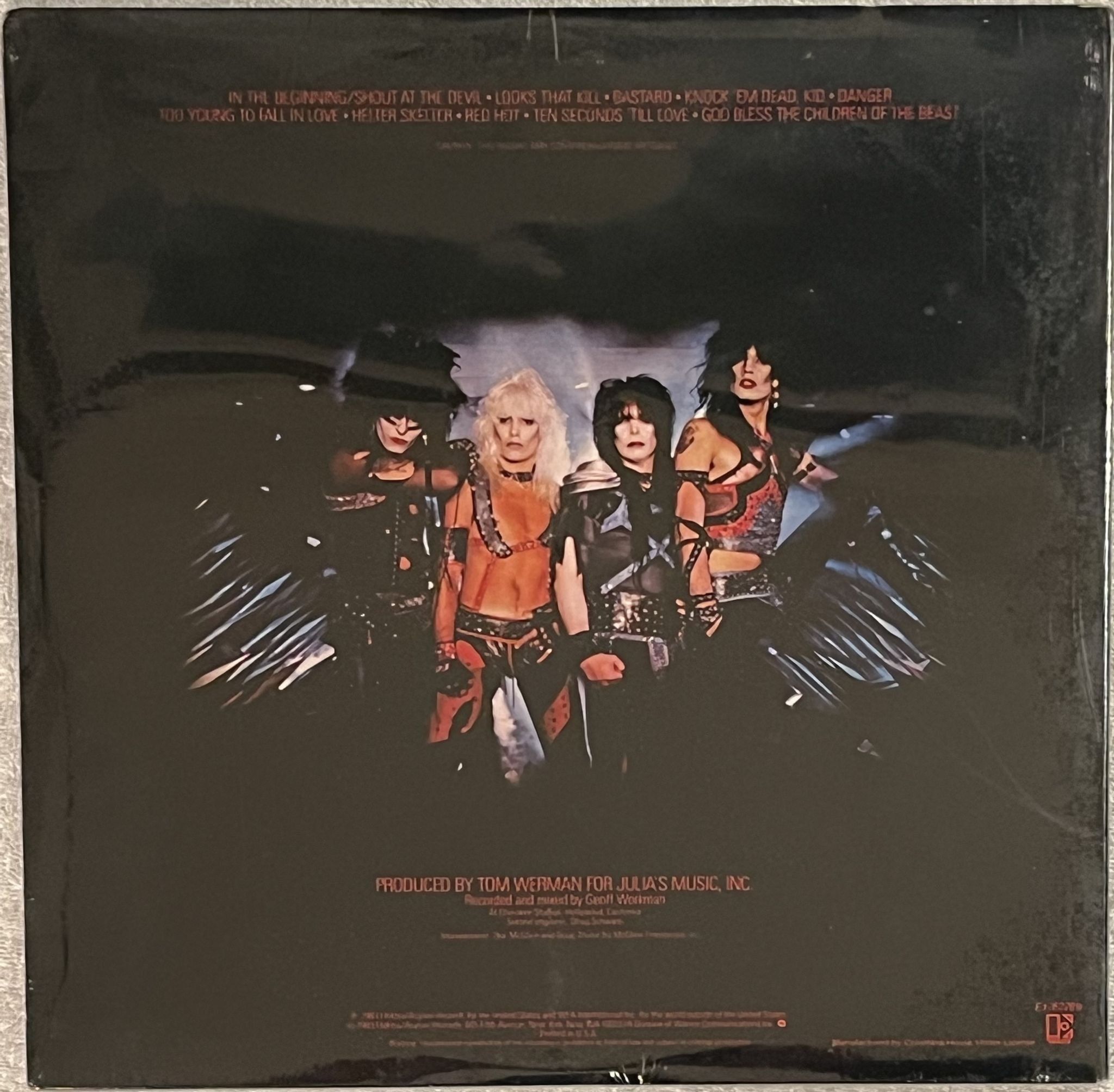 Omslagsbild för skivan MÖTLEY CRÜE Shout At The Devil LP US ELEKTRA E1 60289 *** WOW !! SEALED ***