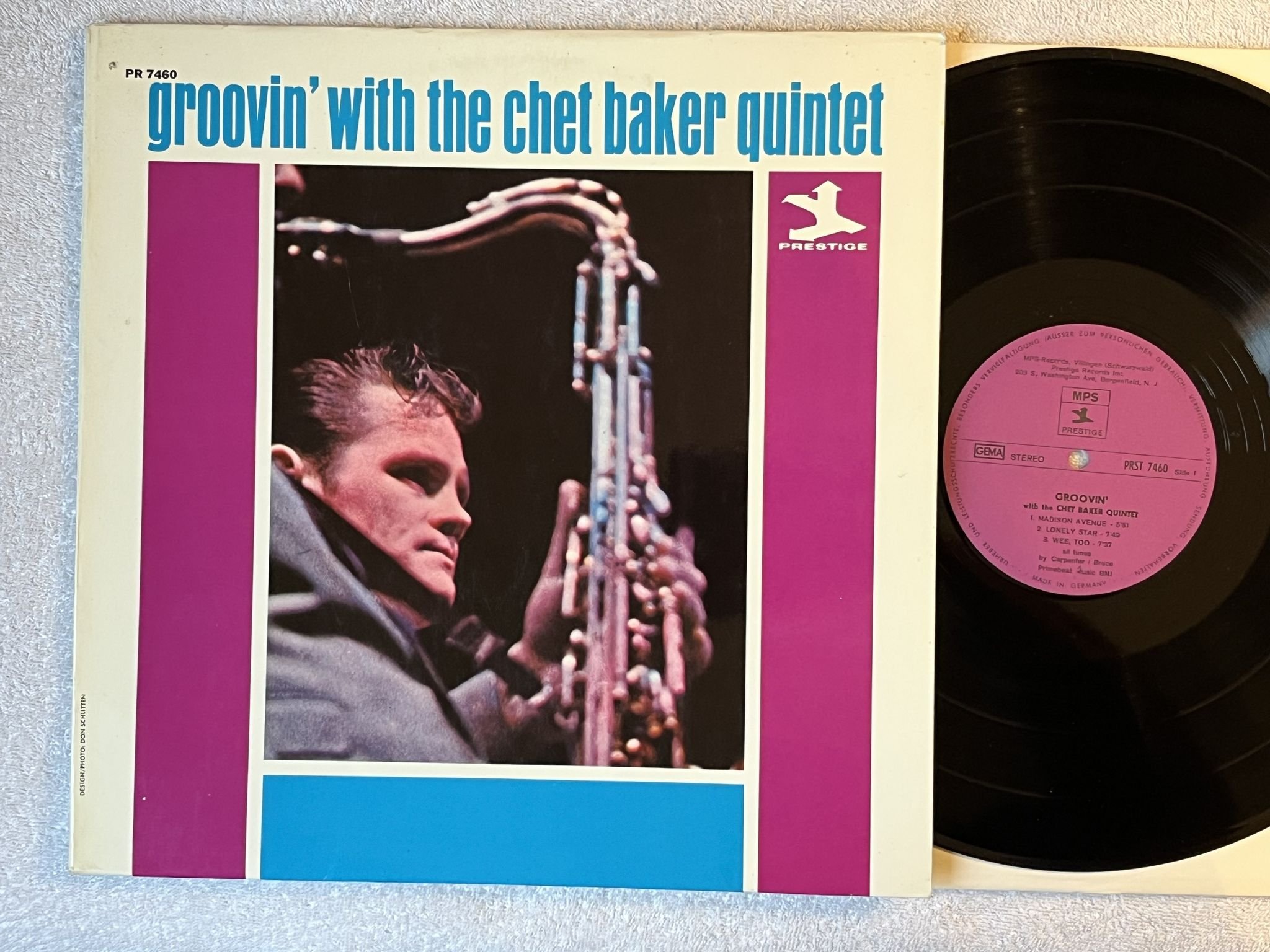 Omslagsbild för skivan THE CHET BAKER QUINTET Groovin' With The LP -68 Ger MPS PRST 7460