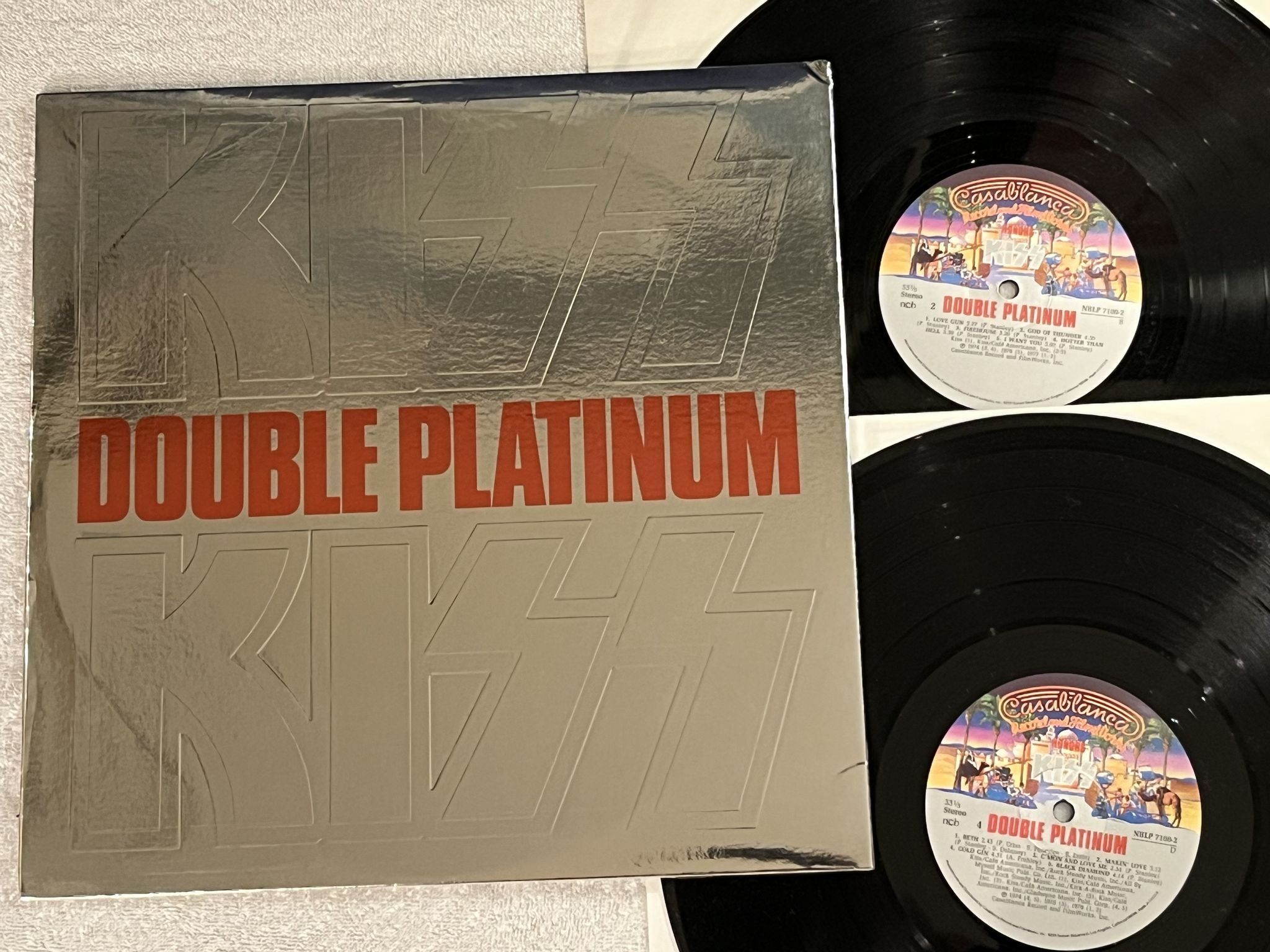 Omslagsbild för skivan KISS double platinum 2xLP -78 Swe CASABLANCA NBLP 7100-2-12.98