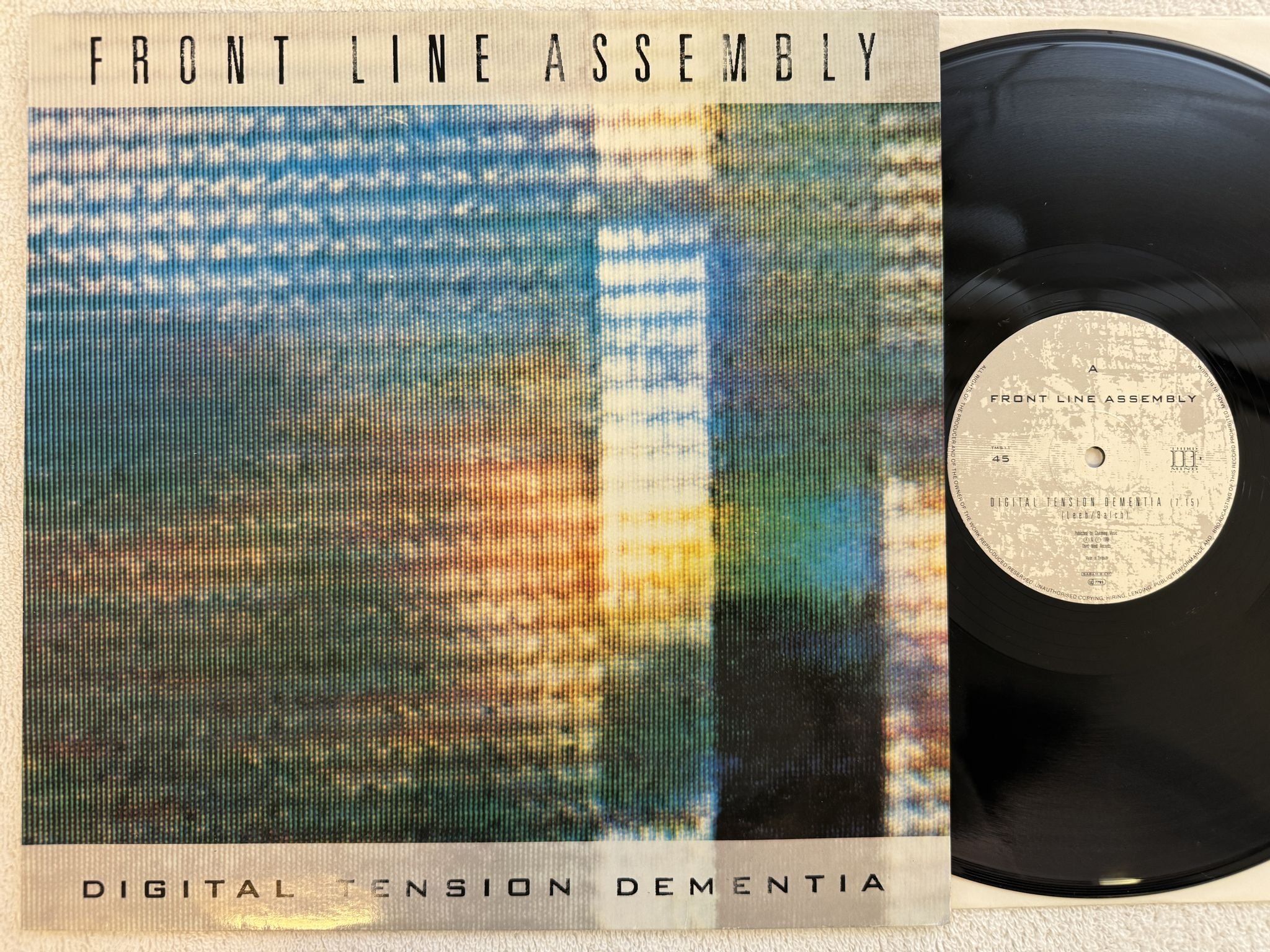 Omslagsbild för skivan FRONT LINE ASSEMBLY Digital Tension Dementia 12"single -88 THIRD MIND TMS 11