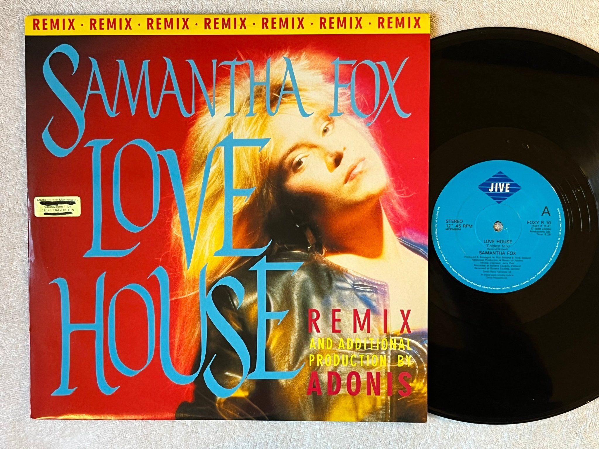 Omslagsbild för skivan SAMANTHA FOX love house (remix) 12"single -88 UK JIVE FOXY R 10