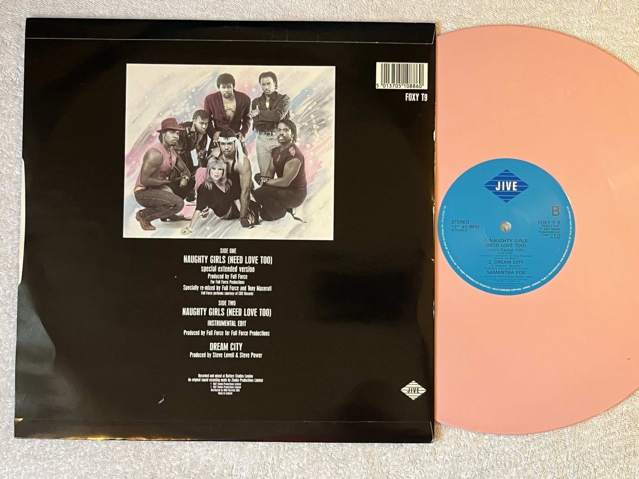 Omslagsbild för skivan SAMANTHA FOX Naughty Girls 12"single -87 US JIVE FOXY T 9 *** POSTER ***