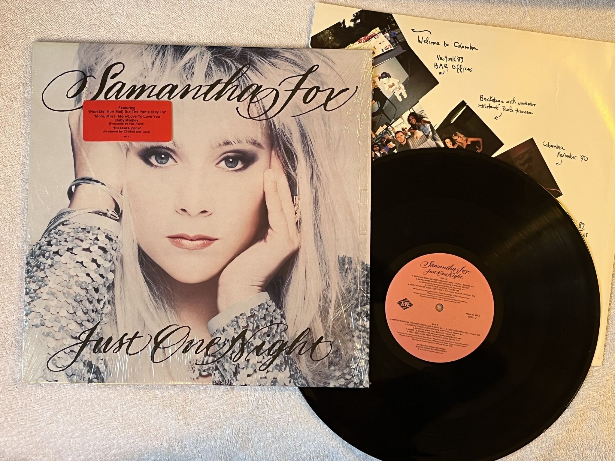 Omslagsbild för skivan Samantha Fox Just One Night LP -91 US JIVE 1357-1-J