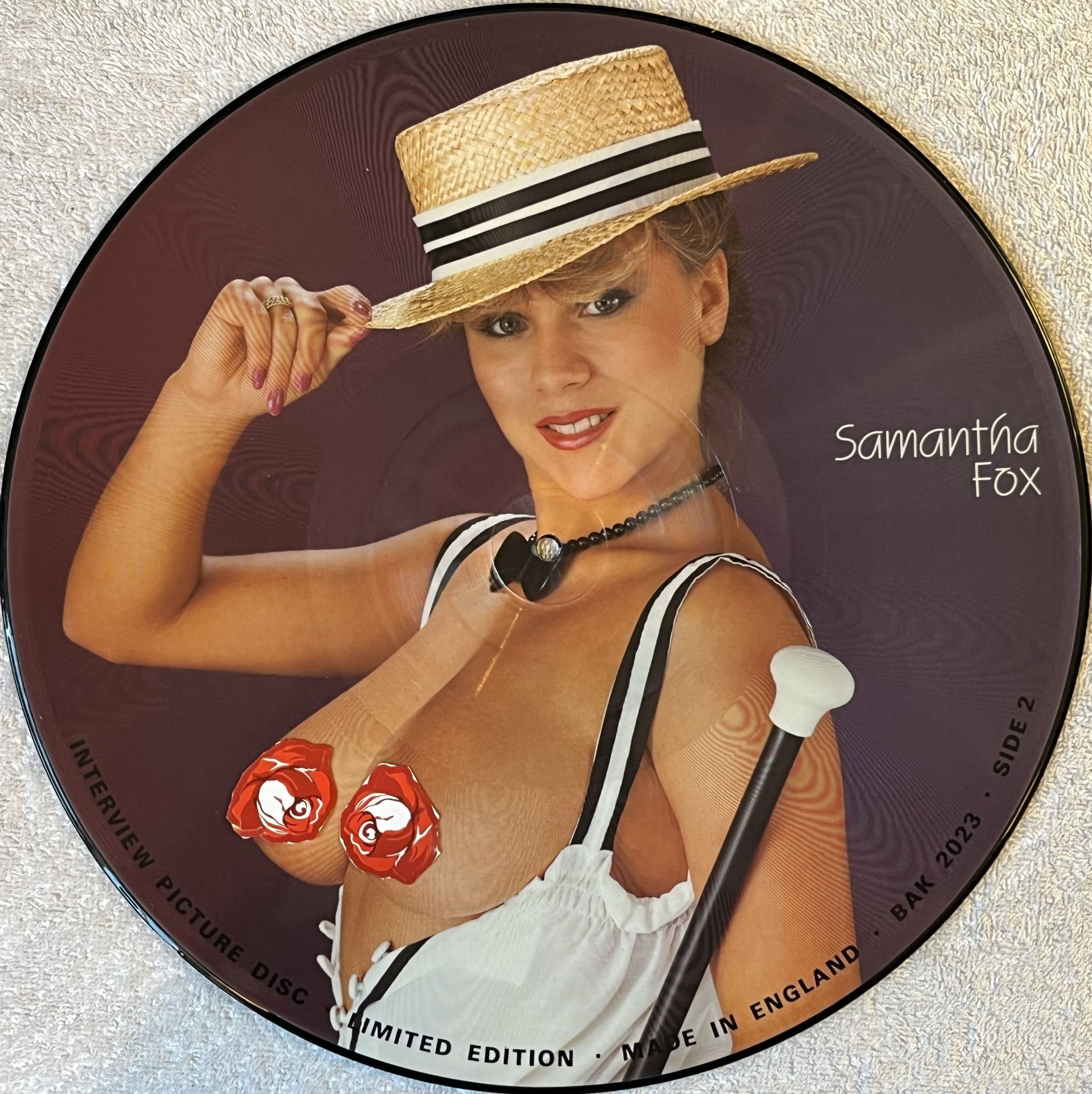 Omslagsbild för skivan SAMANTHA FOX Interview Picture Disc 12" BAK 2023