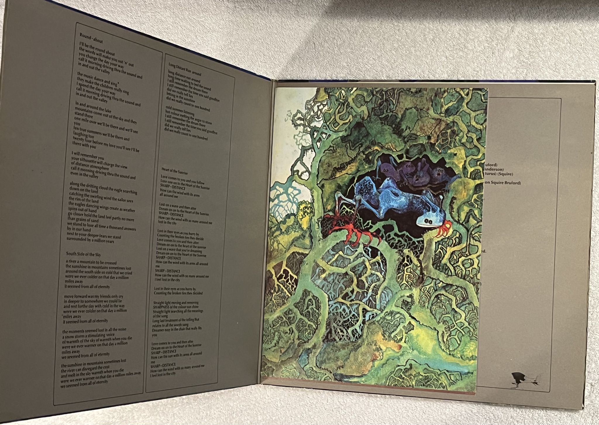 Omslagsbild för skivan YES fragile LP -71 UK ATLANTIC 2401019 ** with attached booklet on red/plum **