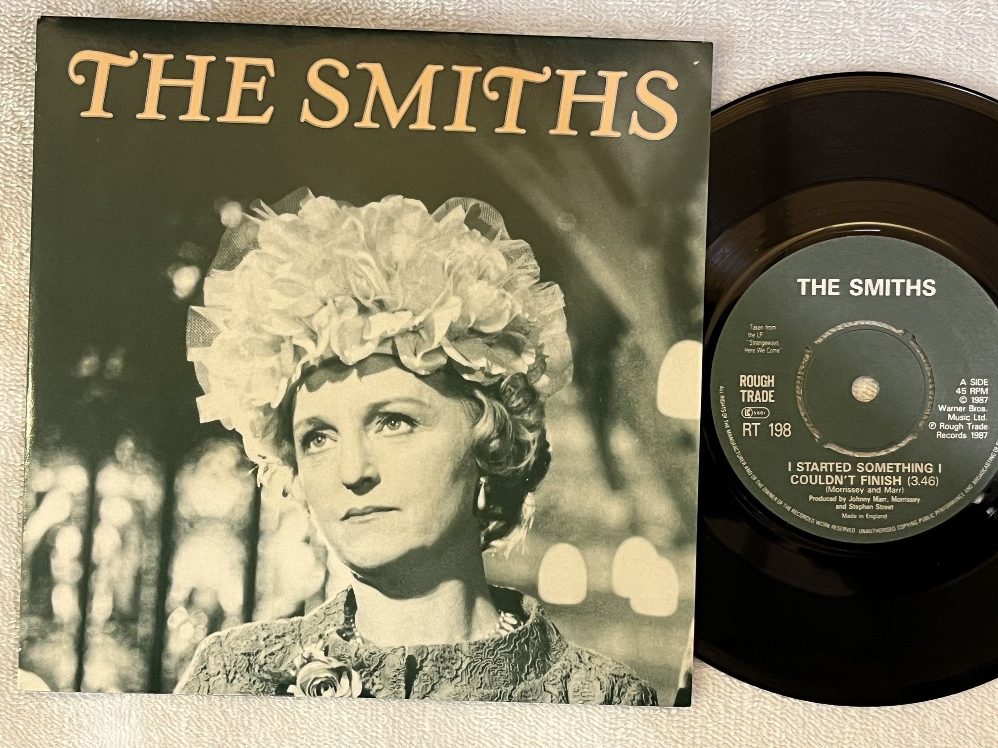 Omslagsbild för skivan THE SMITHS I Started Something I Couldn't Finish 7" -87 UK ROUGH TRADE RT 198