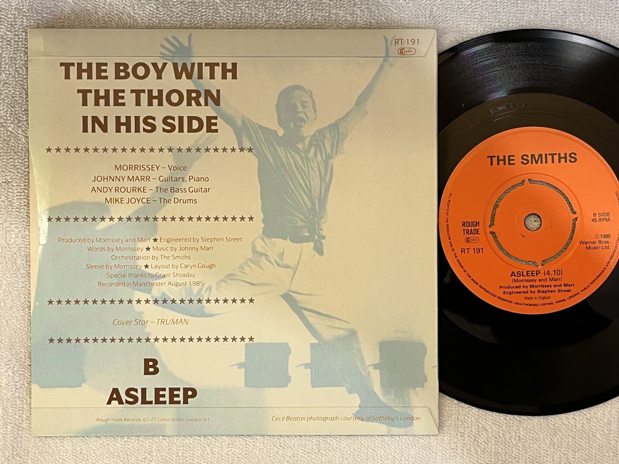 Omslagsbild för skivan THE SMITHS The Boy With The Thorn In His Side 7" -85 UK ROUGH TRADE RT 191