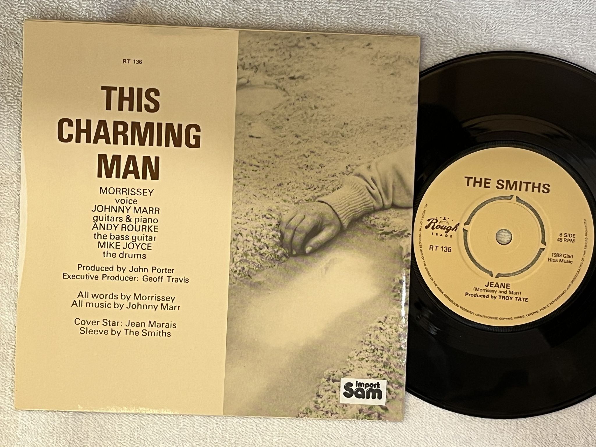 Omslagsbild för skivan THE SMITHS this charming man 7" -83 UK ROUGH TRADE RT 136