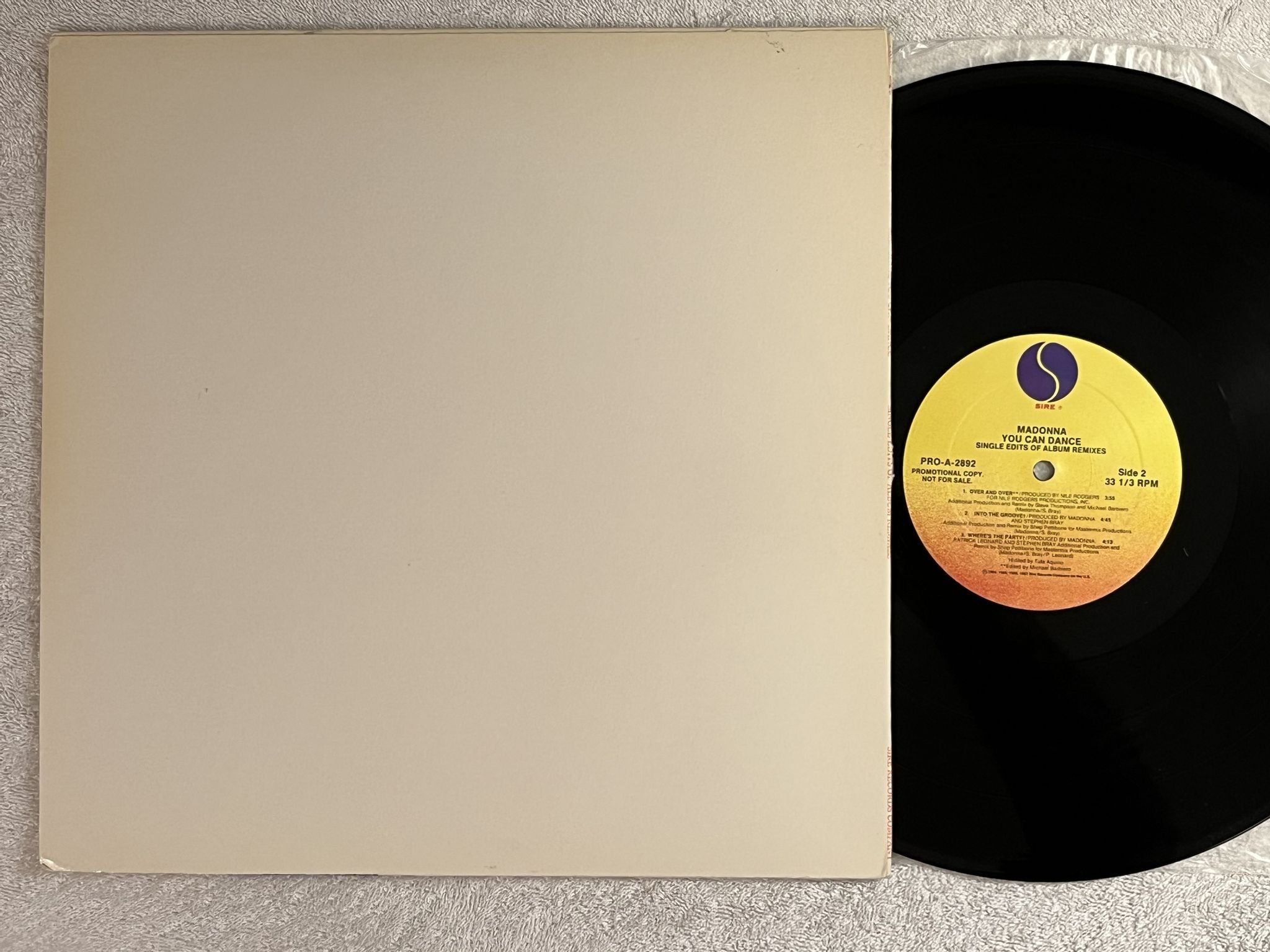 Omslagsbild för skivan MADONNA You Can Dance LP -87 US SIRE PRO-A-2892 ** RARE PROMO **