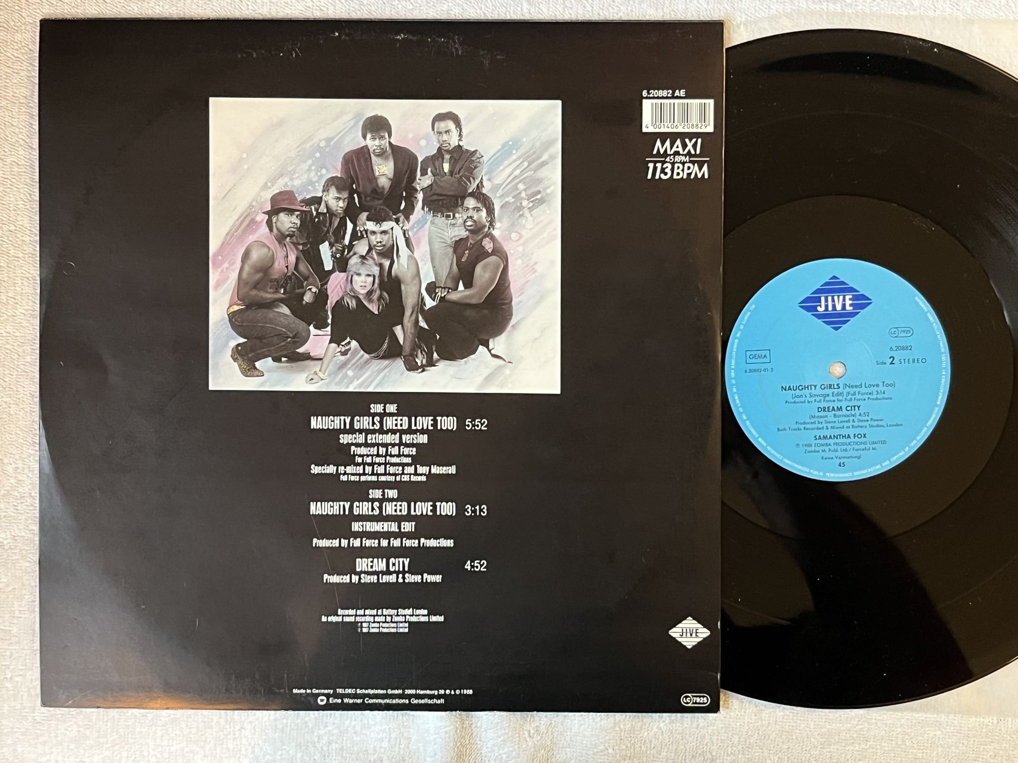 Omslagsbild för skivan SAMANTHA FOX naughty girls 12"single -88 Ger JIVE 620882