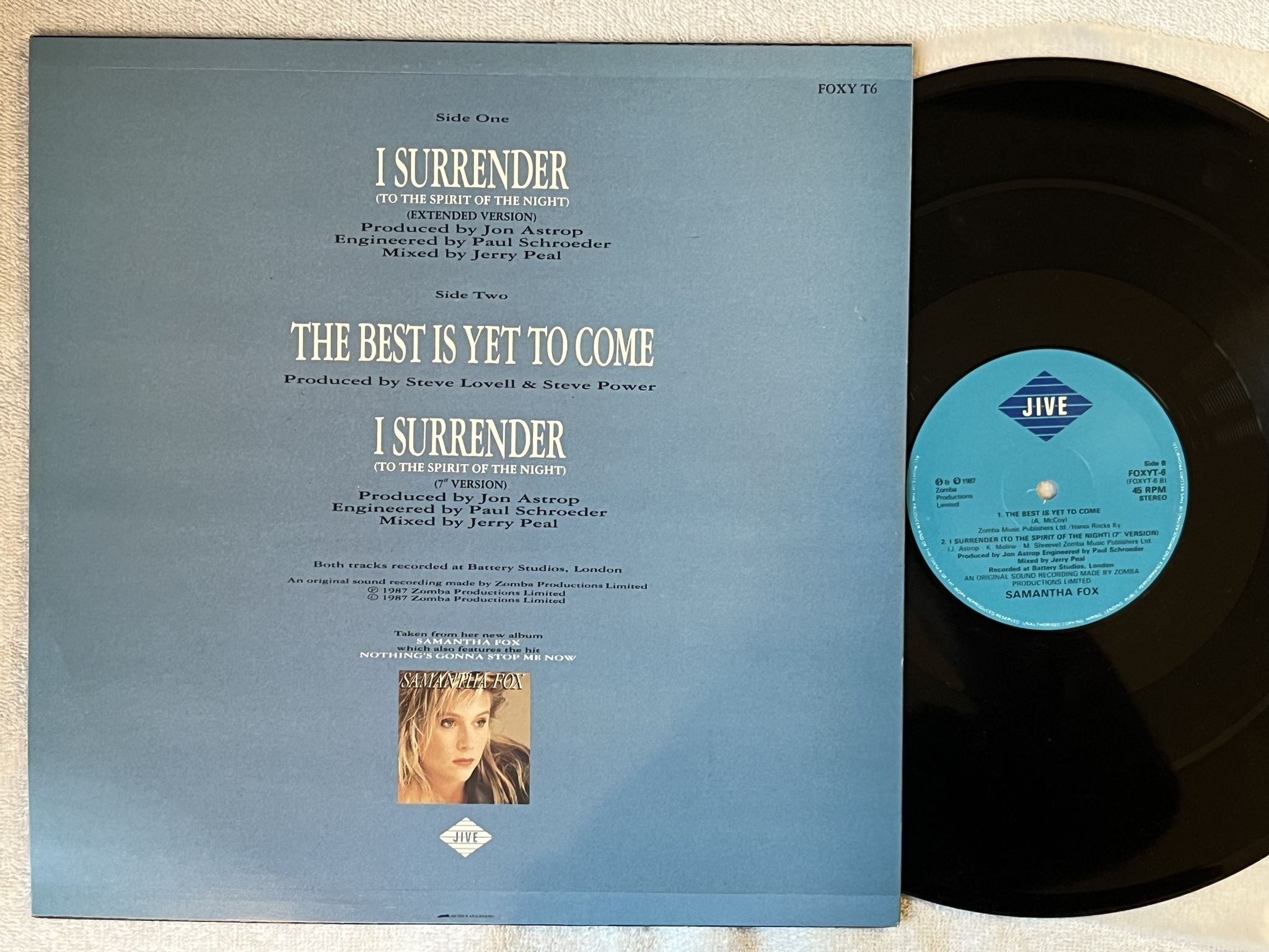 Omslagsbild för skivan SAMANTHA FOX I surrender 12"single -87 Swe JIVE FOXYT-6