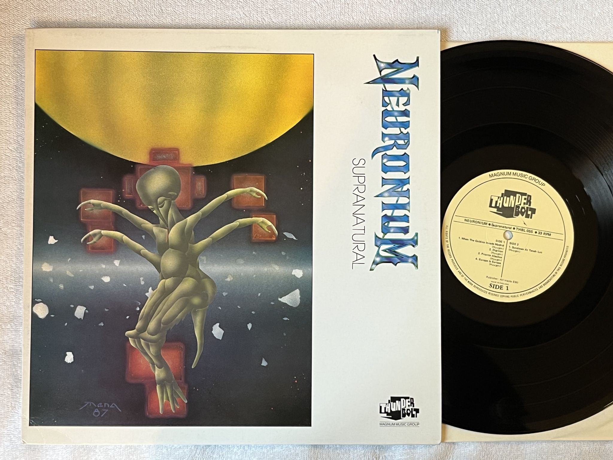 Omslagsbild för skivan NEURONIUM Supranatural LP -87 UK THUNDERBOLT THBL 055
