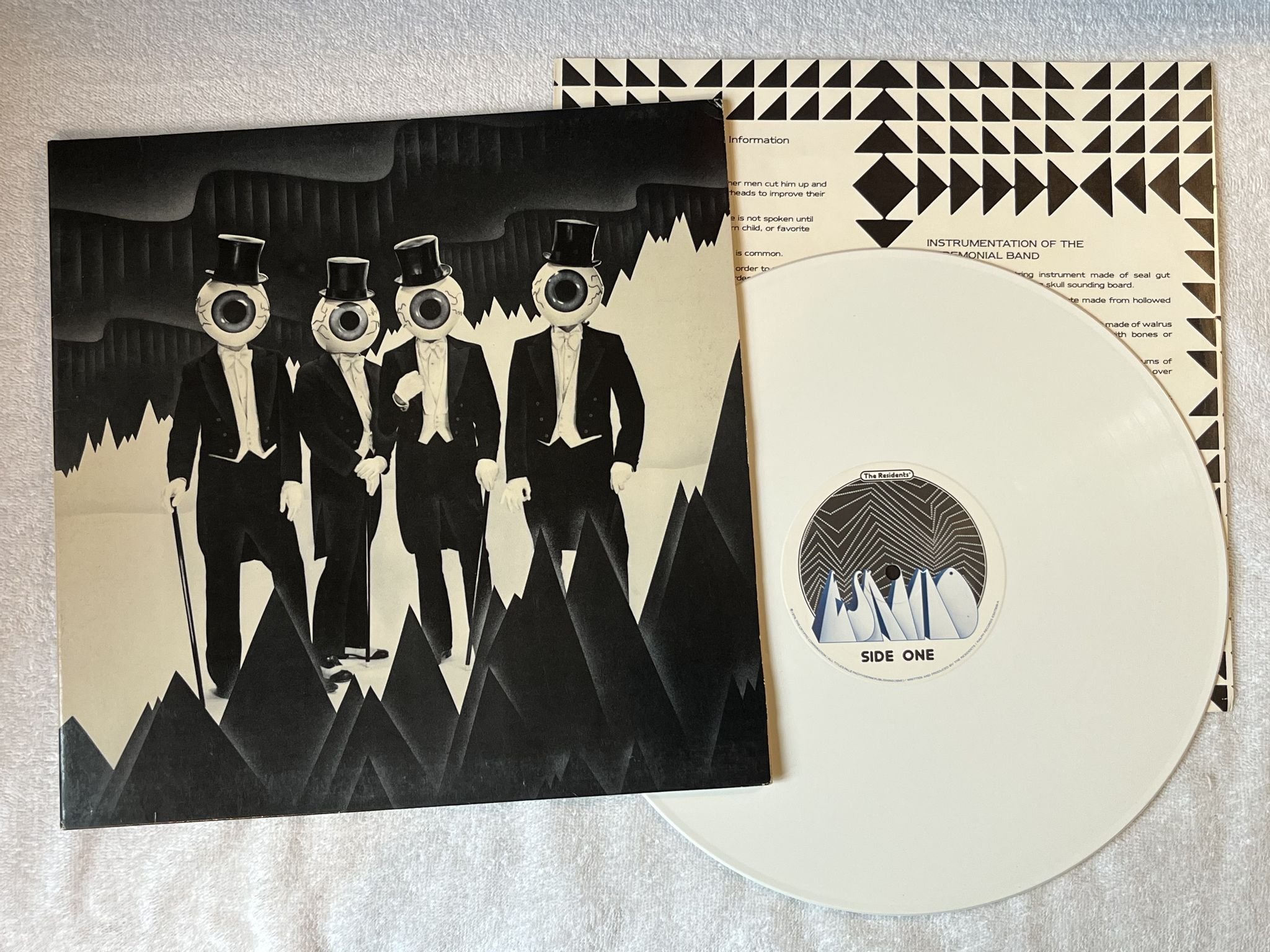 Omslagsbild för skivan THE RESIDENTS Eskimo LP -79 US RALPH ESK 7906 *** WHITE VINYL ***