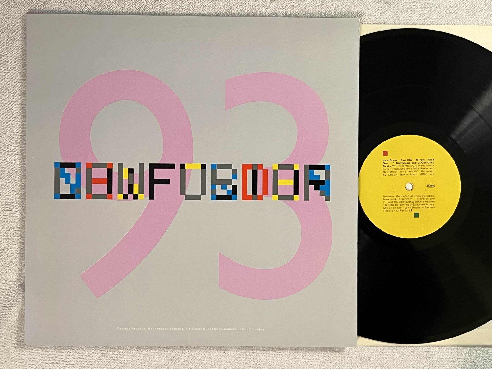 Omslagsbild för skivan NEW ORDER confusion 12" -83 FACTORY Fac 93