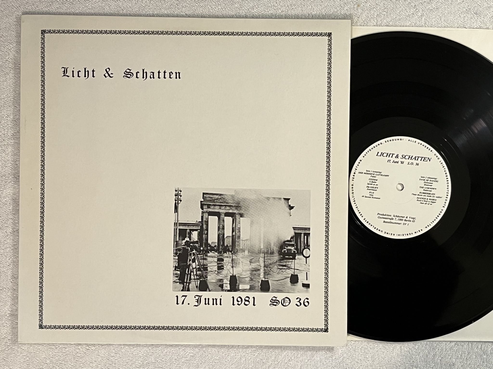 Omslagsbild för skivan LICHT & SCHATTEN 17 Juni 1981 SO 36 LP -81 Ger WILD YOUTH SV 1 *** SYNTH ***