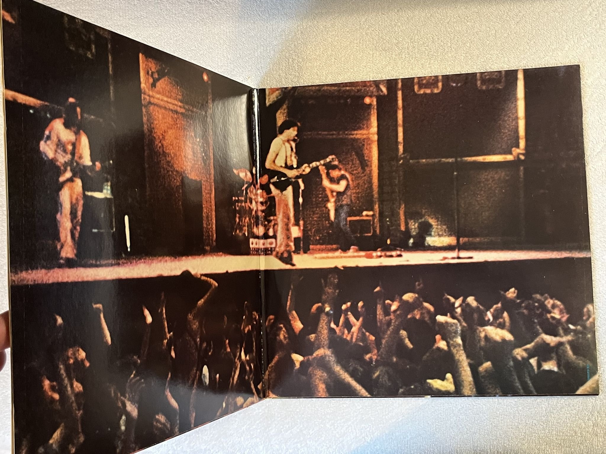 Omslagsbild för skivan NEIL YOUNG & CRAZY HORSE live rust 2xLP -79 Ger REPRISE REP 64041
