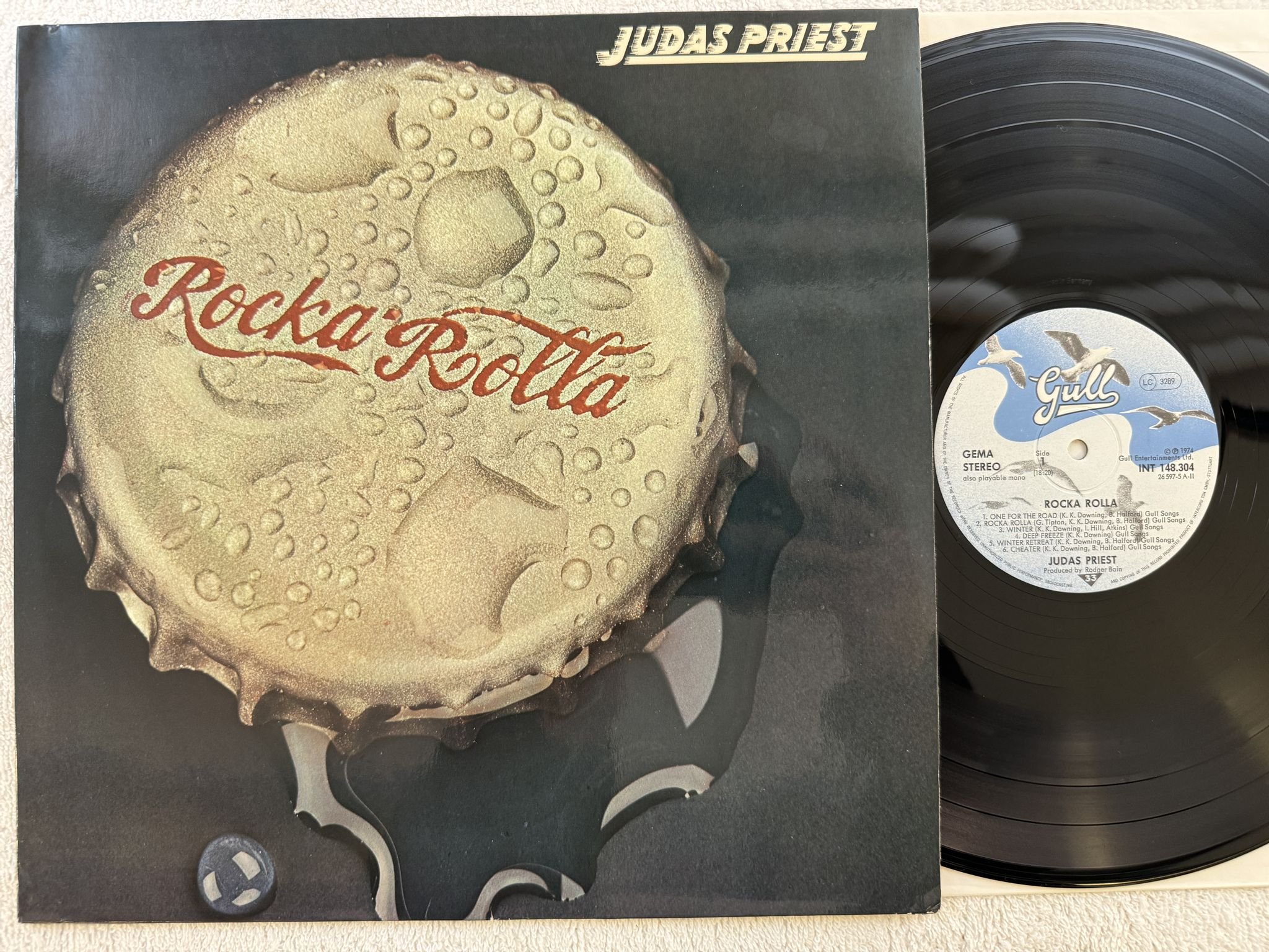 Omslagsbild för skivan JUDAS PRIEST rocka rolla LP -74 Ger GULL INT 148304
