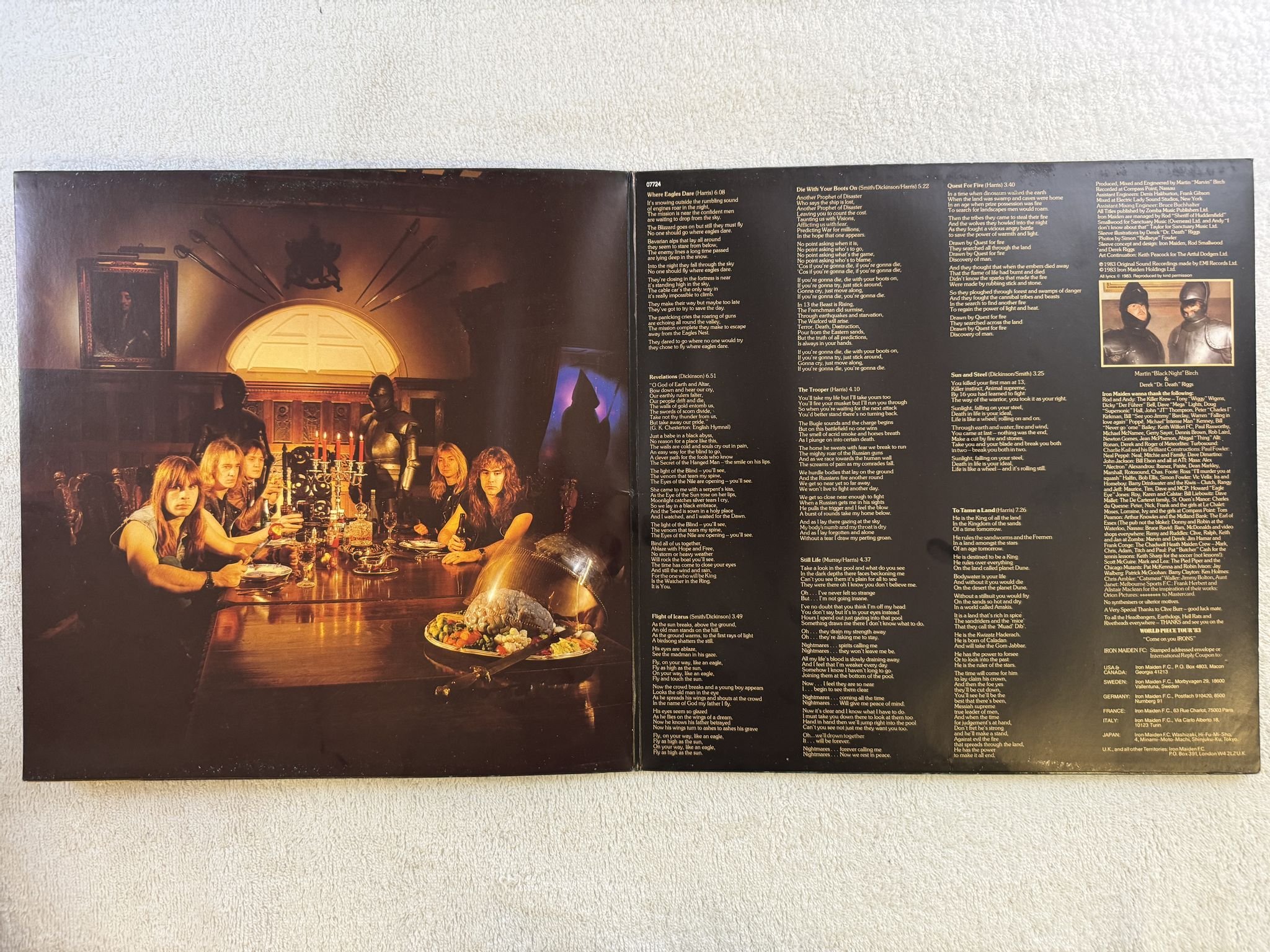 Omslagsbild för skivan IRON MAIDEN piece of mind LP -83 EMI 1A 264-07724