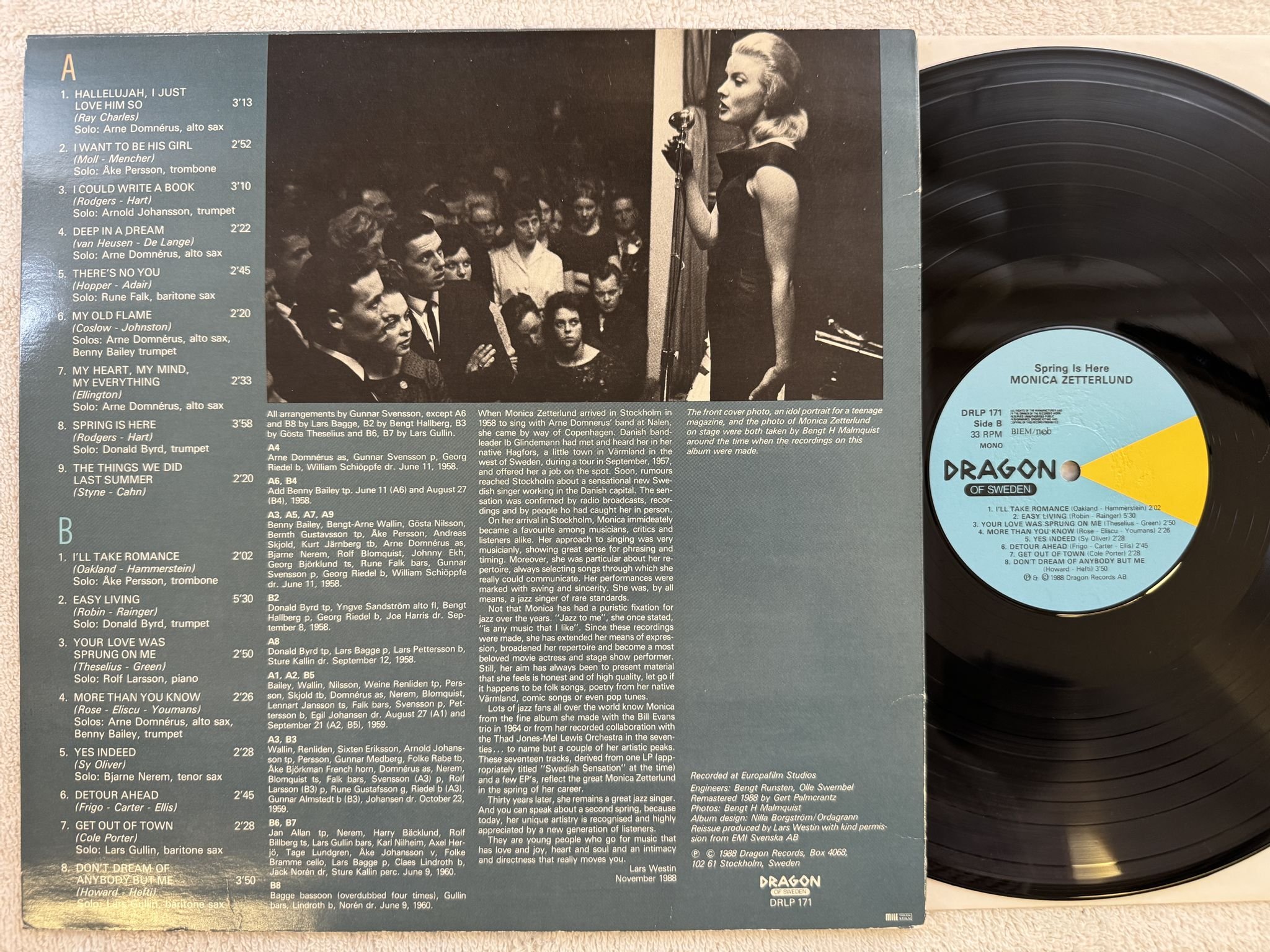 Omslagsbild för skivan MONICA ZETTERLUND spring is here LP -88 Swe DRAGON DRLP 171