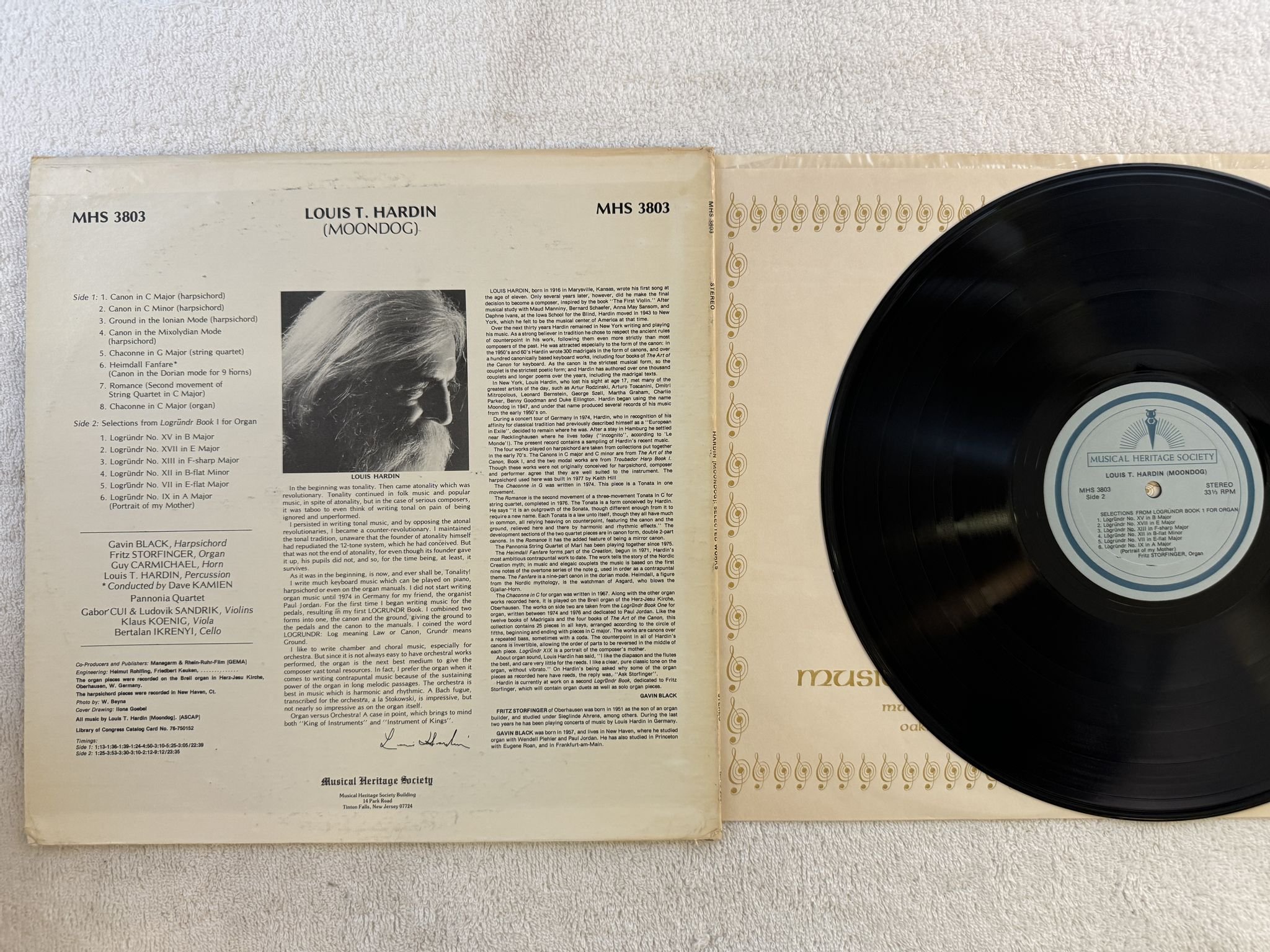 Omslagsbild för skivan MOONDOG Instrumental Music By Louis Hardin LP -78 US MHS 3803