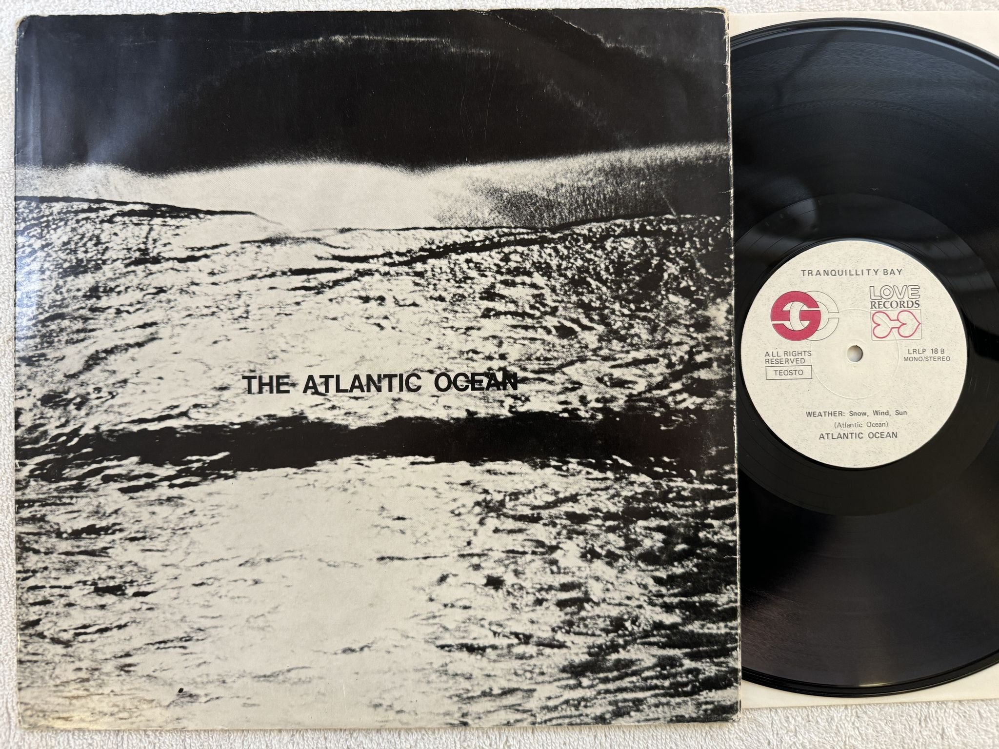 Omslagsbild för skivan THE ATLANTIC OCEAN Tranquillity Bay LP -70 Swe LOVE LRLP 18 *** PSYCH / BEAT ***