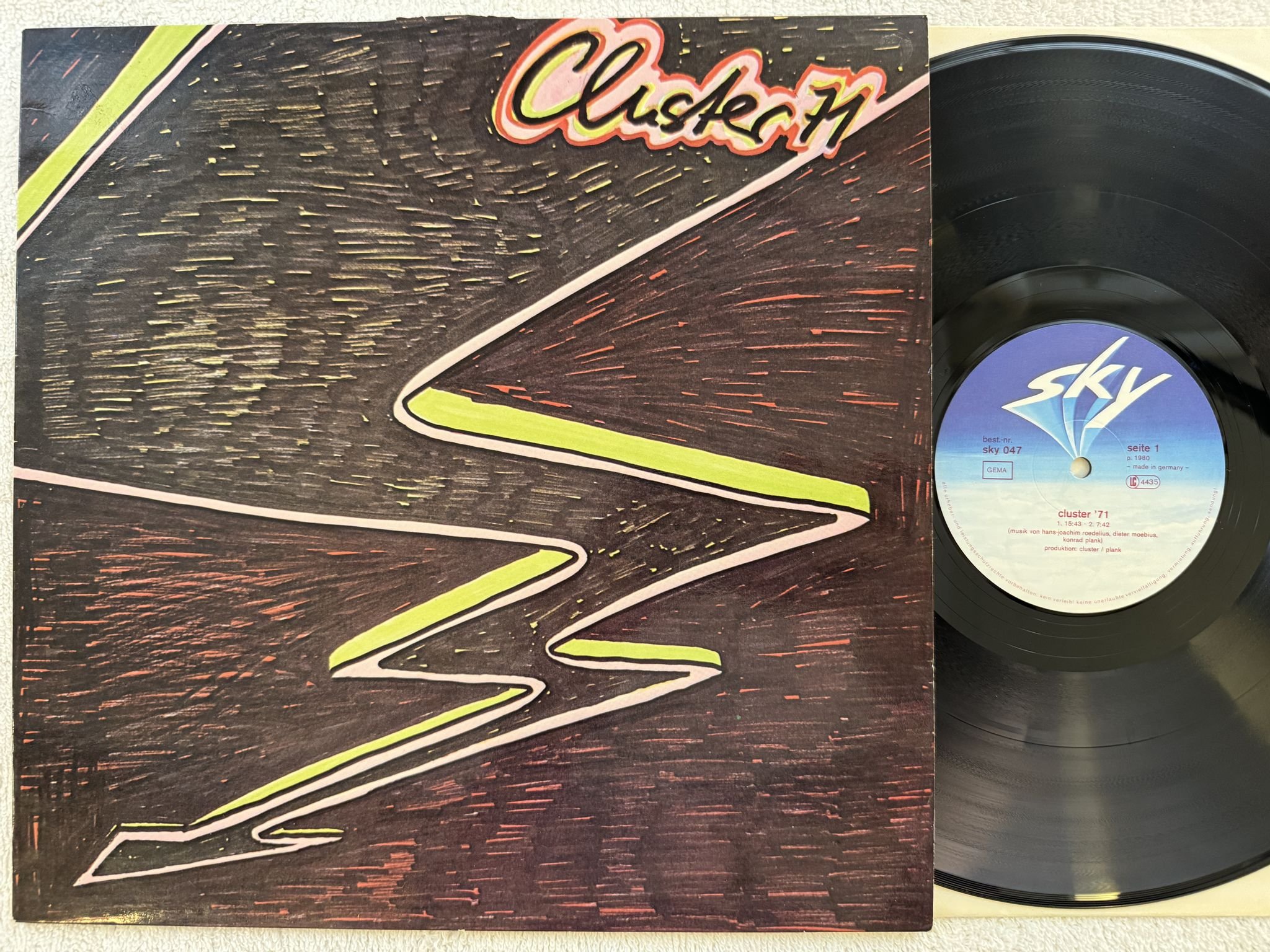 Omslagsbild för skivan CLUSTER Cluster '71 LP -80 SKY 047 *** KRAUTROCK ***