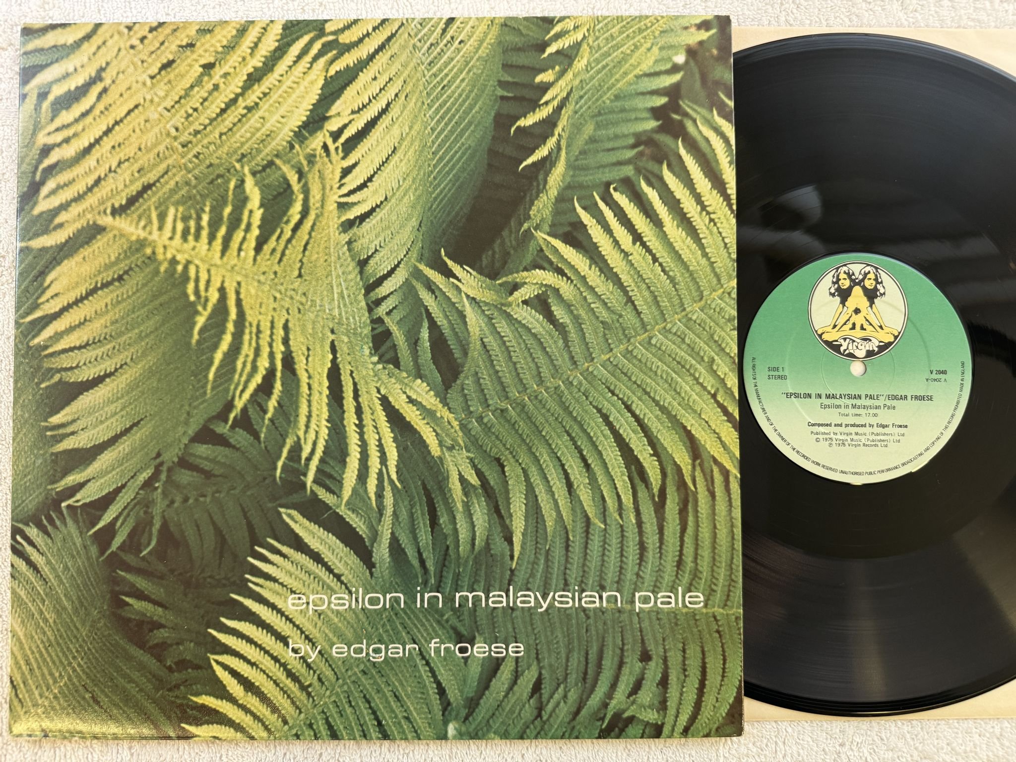 Omslagsbild för skivan EDGAR FROESE epsilon in malaysian pale LP -75/76 UK VIRGIN V2040