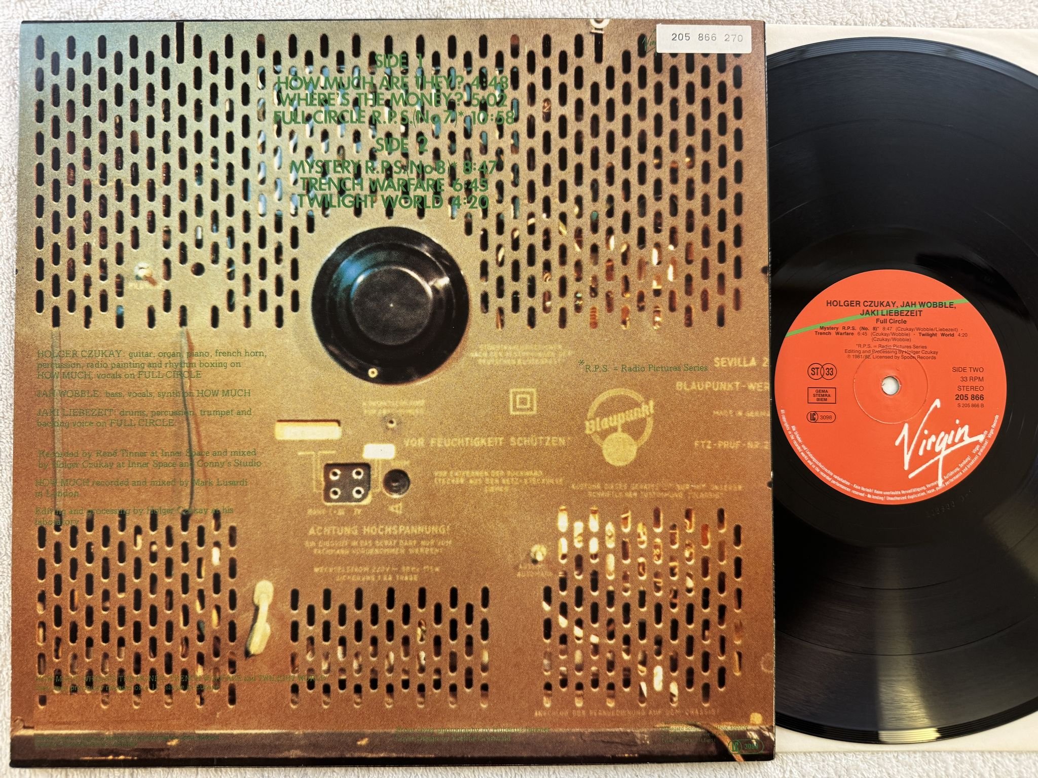 Omslagsbild för skivan Holger Czukay, Jah Wobble, Jaki Liebezeit – Full Circle LP -82 VIRGIN 205 866