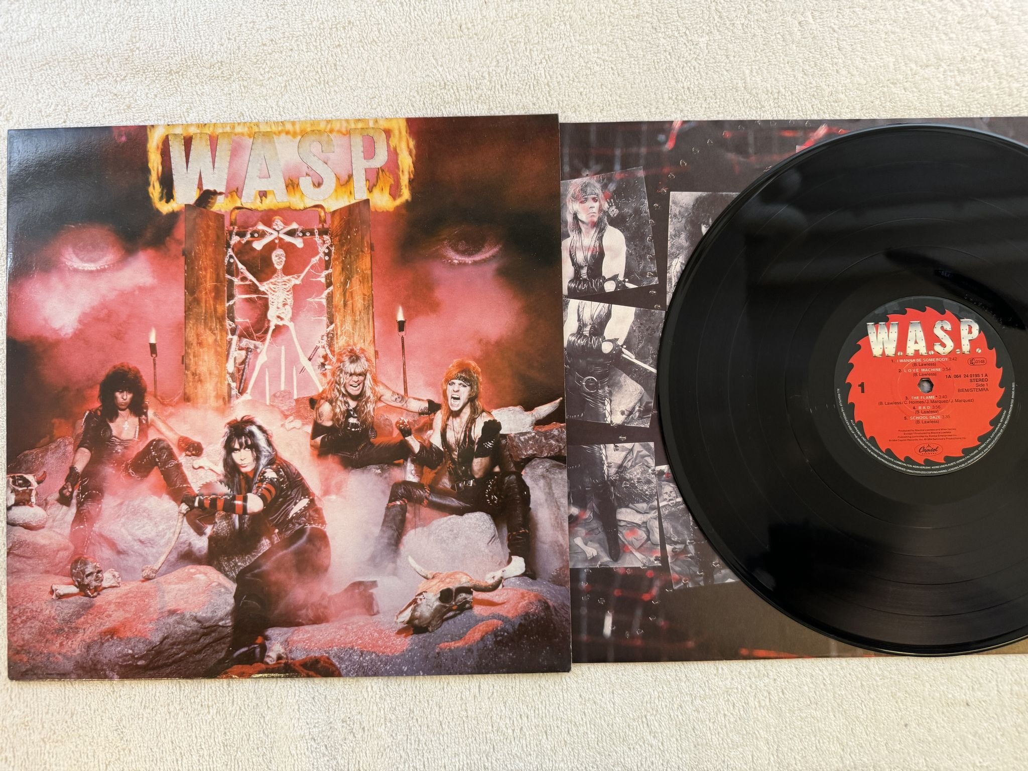 Omslagsbild för skivan WASP (I Wanna Be Somebody) LP -84 CAPITOL 1A 064 24 0195 1