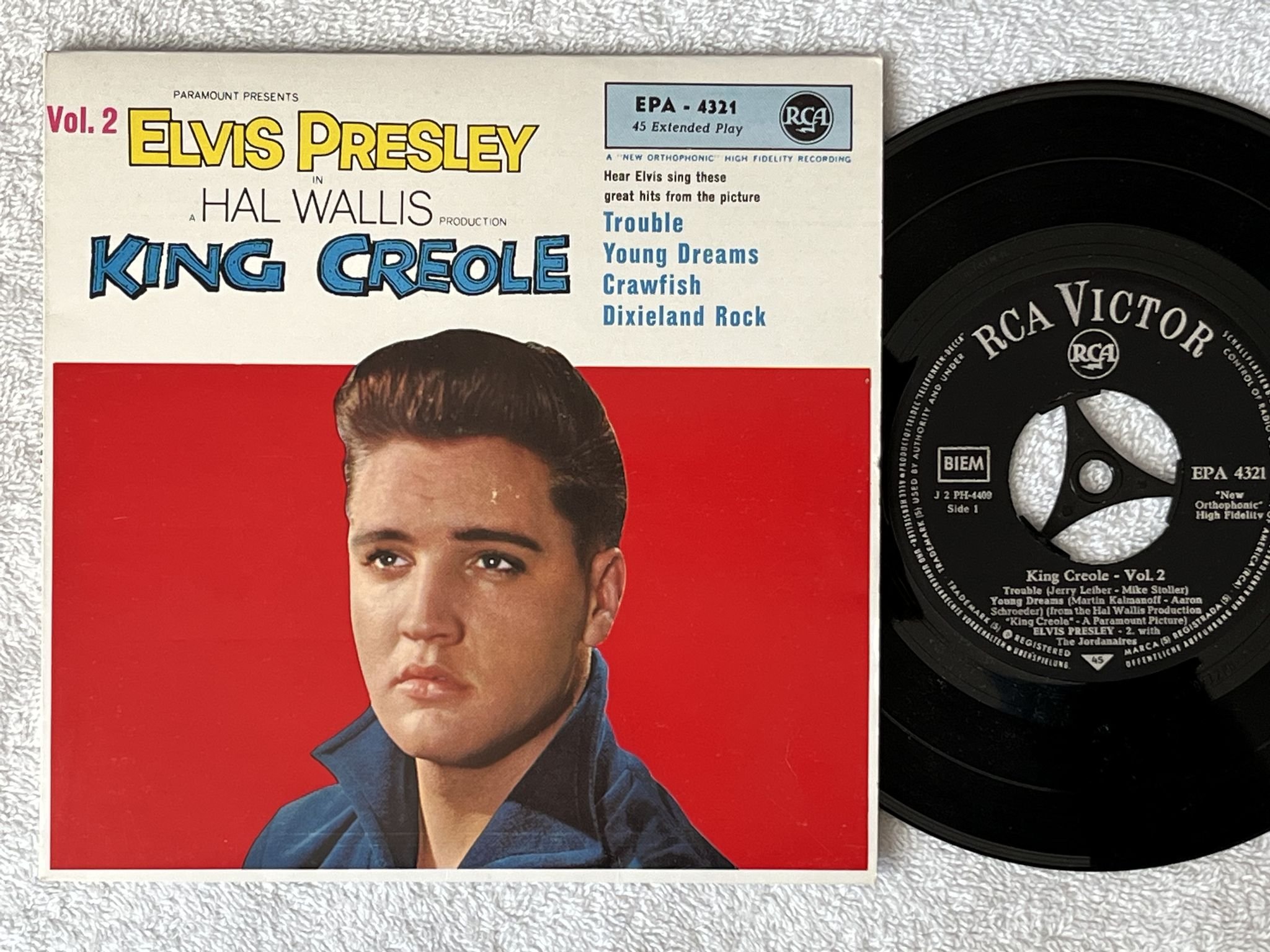 Omslagsbild för skivan ELVIS PRESLEY King Creole Vol. 2 7"ep -63 Ger RCA EPA-4321