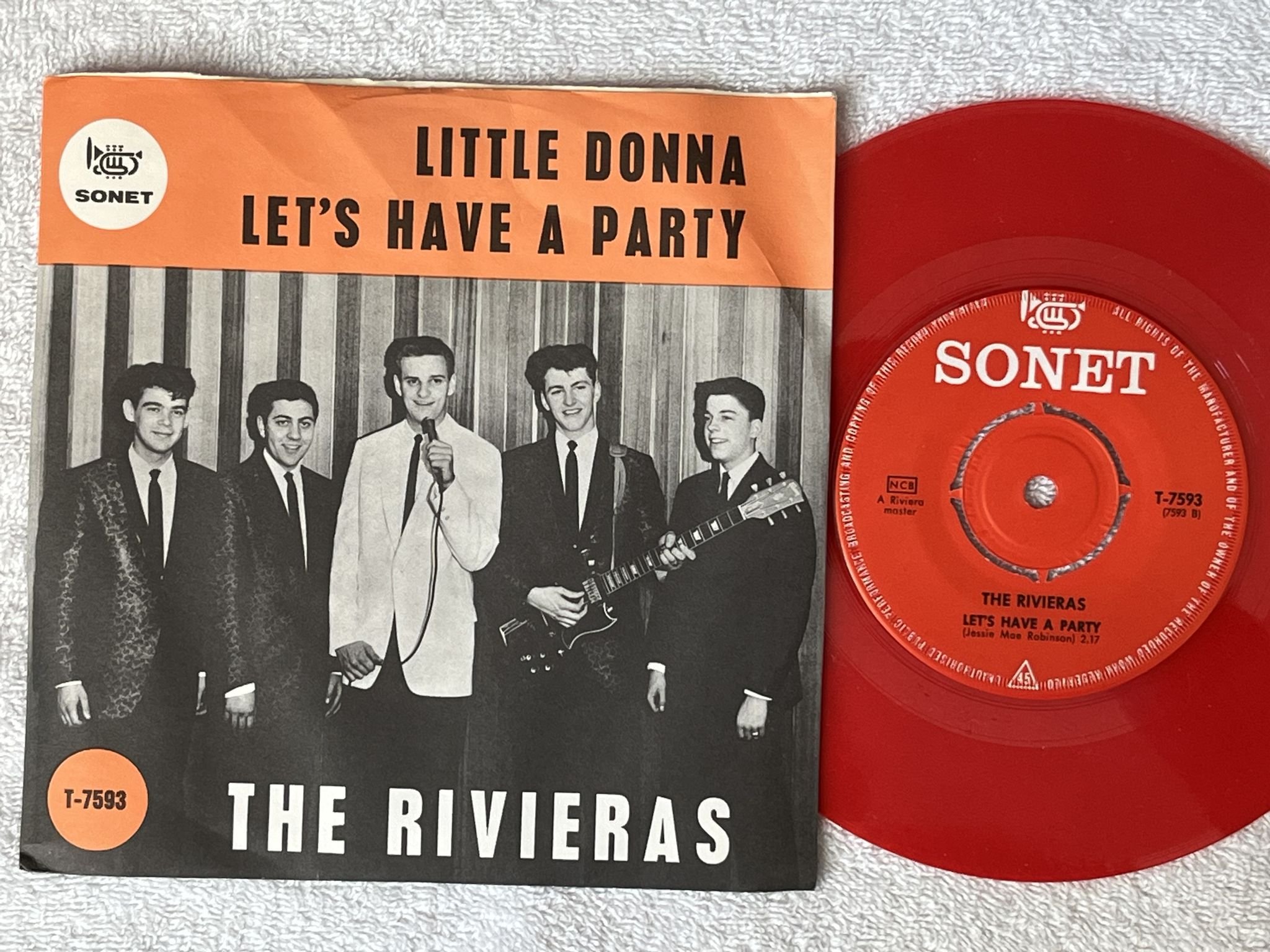 Omslagsbild för skivan THE RIVIERAS little Donna 7" -64 Swe SONET T-7593 ** RED VINYL / orange cover **