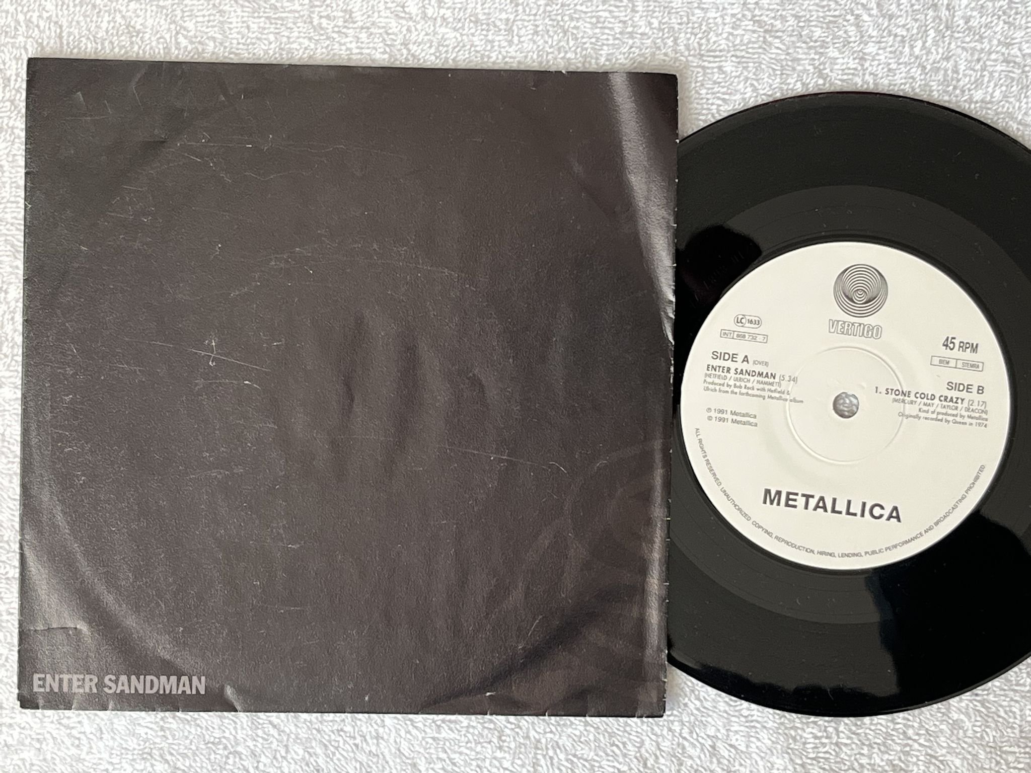 Omslagsbild för skivan METALLICA enter sandman 7" -91 VERTIGO 868 732-7