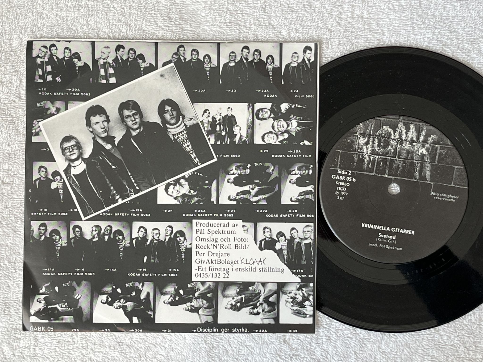 Omslagsbild för skivan KRIMINELLA GITARRER 36 patroner 7" -79 Swe KLOAAK GABK 05 ** RARE PUNK 45 **
