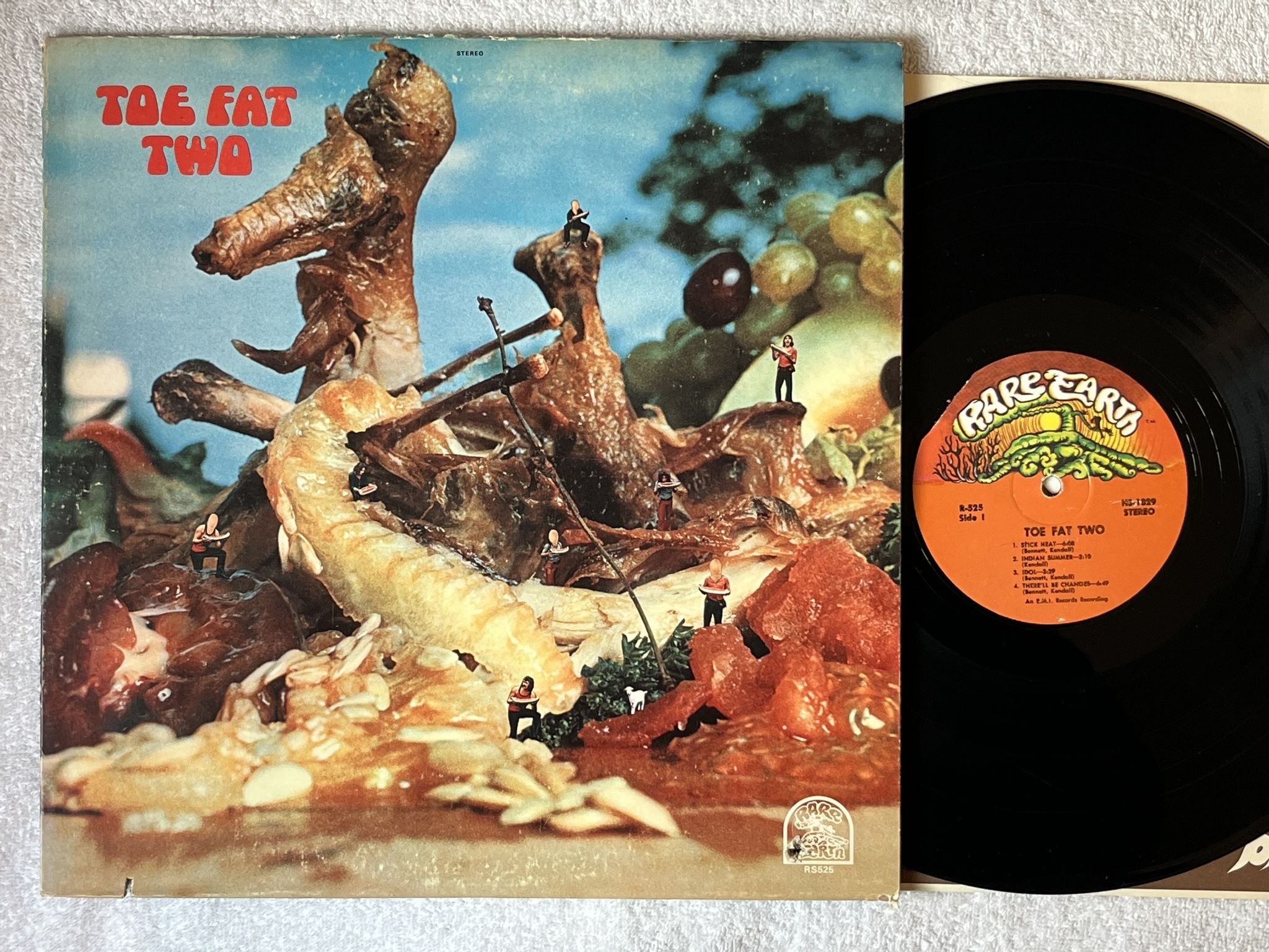 Omslagsbild för skivan TOE FAT two LP -71 US RARE EARTH RS525 *** HARD PROG ***