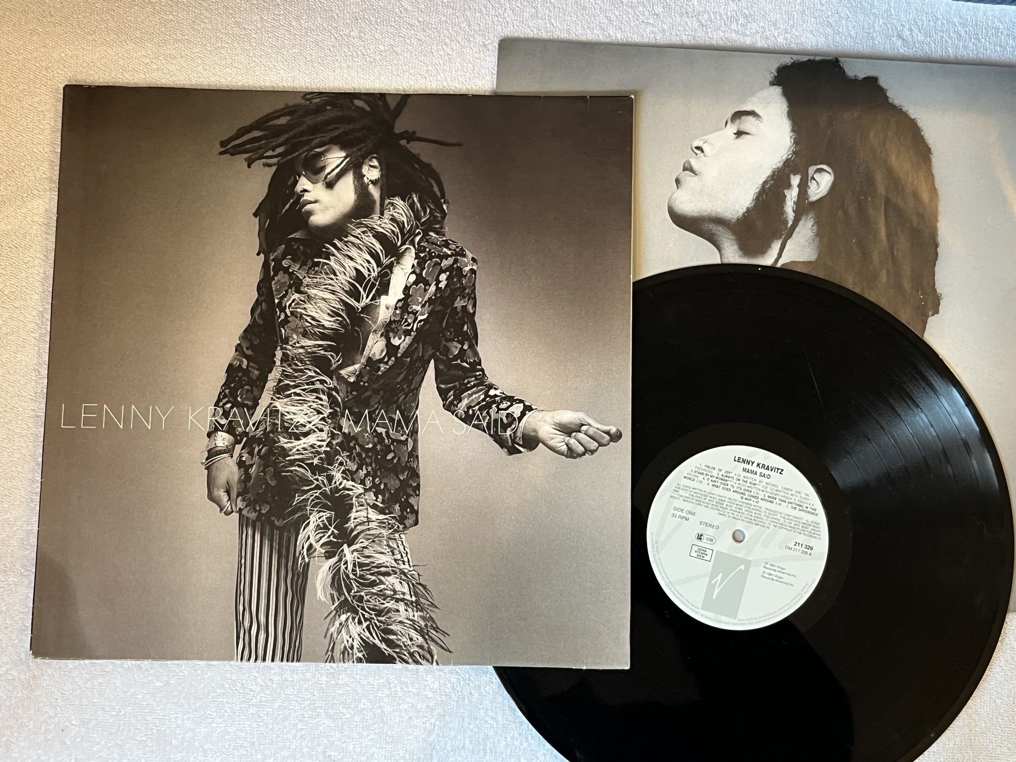 Omslagsbild för skivan LENNY KRAVITZ mama said LP -91 VIRGIN 211 326 **** CLASSIC ****