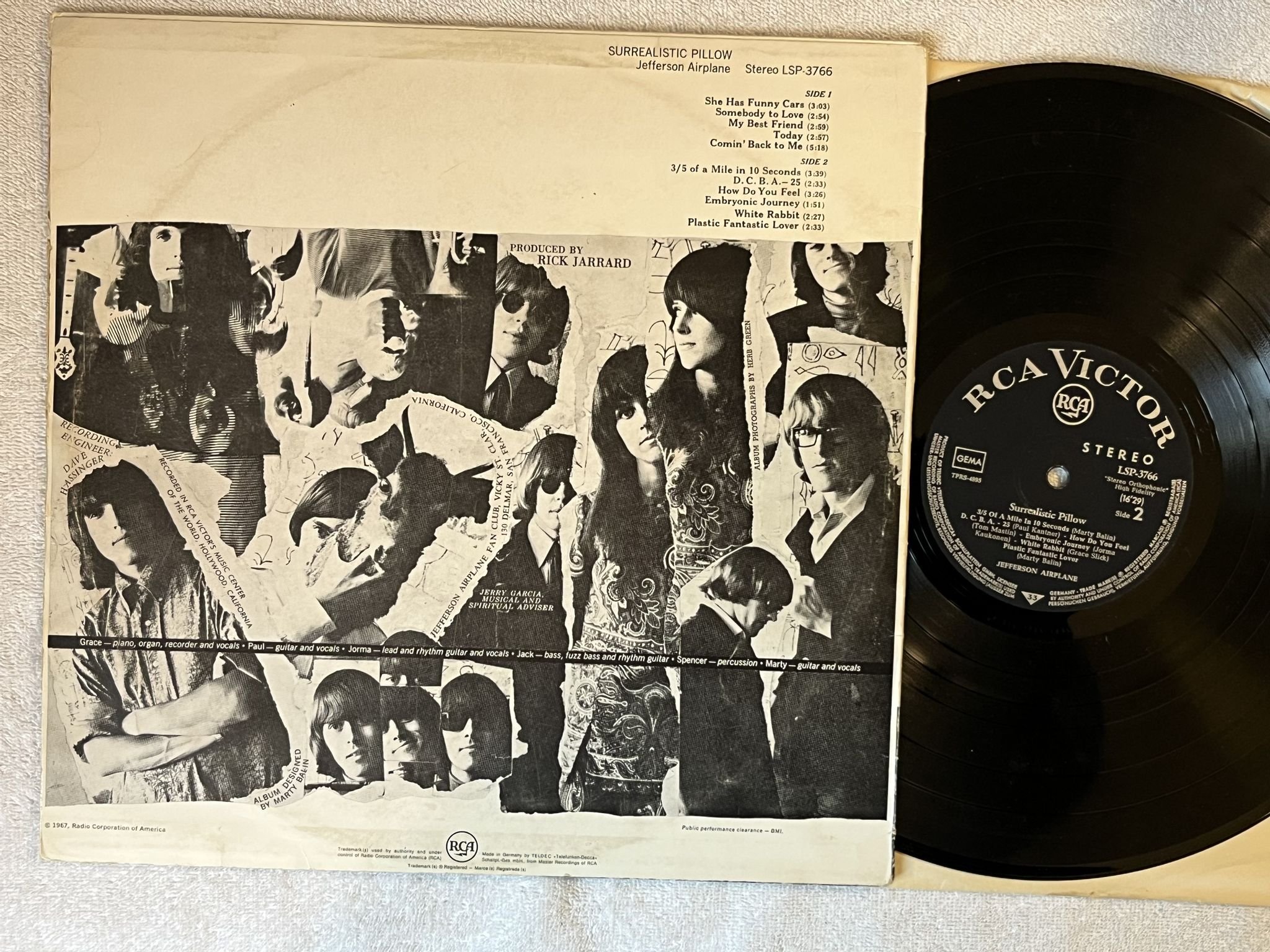 Omslagsbild för skivan JEFFERSON AIRPLANE surrealistic pillow LP -67 Ger RCA LSP-3766 *** CLASSIC ***