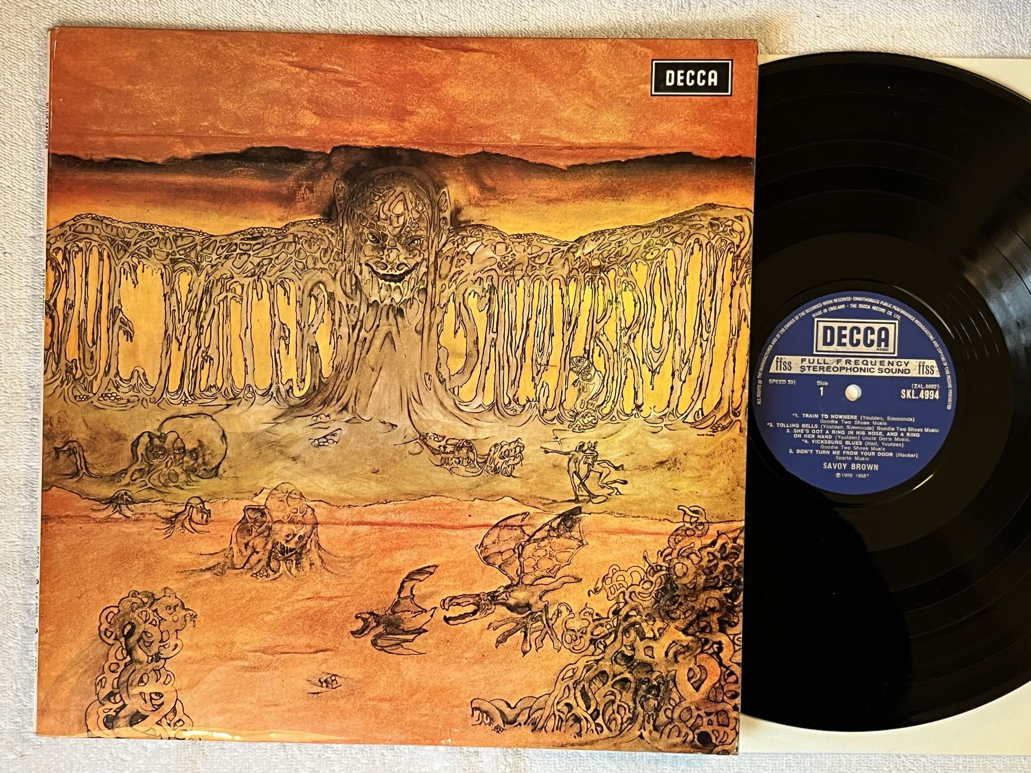 Omslagsbild för skivan SAVOY BROWN blue matter LP re UK DECCA SKL 4994