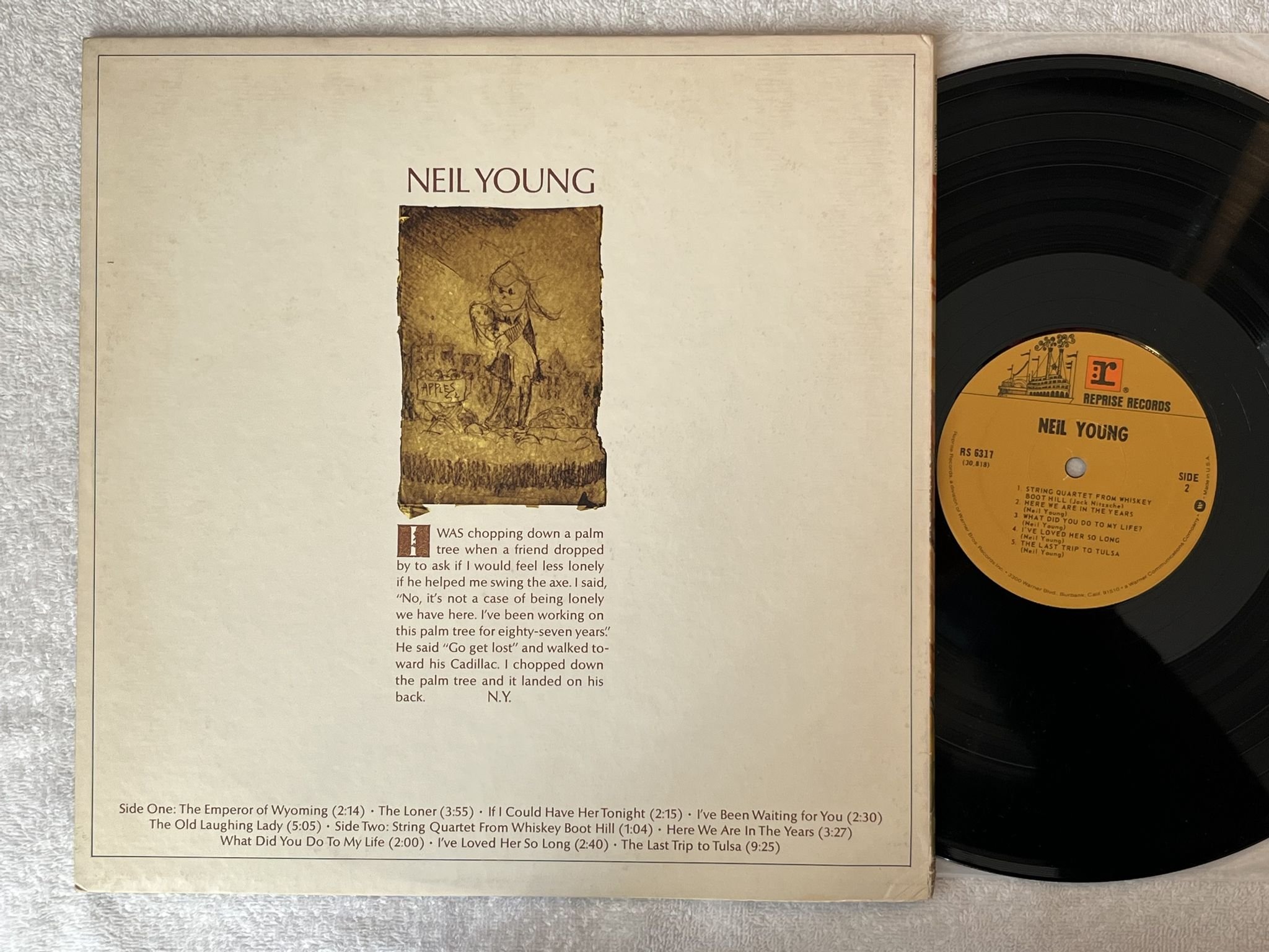 Omslagsbild för skivan NEIL YOUNG s/t LP US REPRISE RS 6317