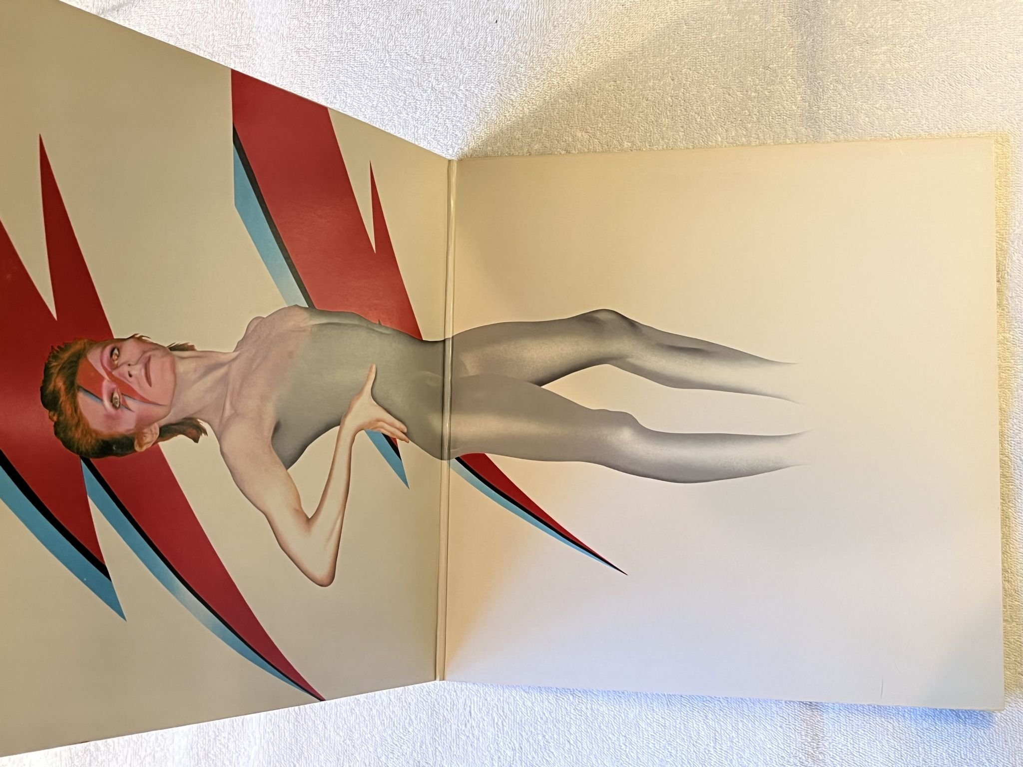 Omslagsbild för skivan DAVID BOWIE aladdin sane LP -73 UK RCA LSP 4852