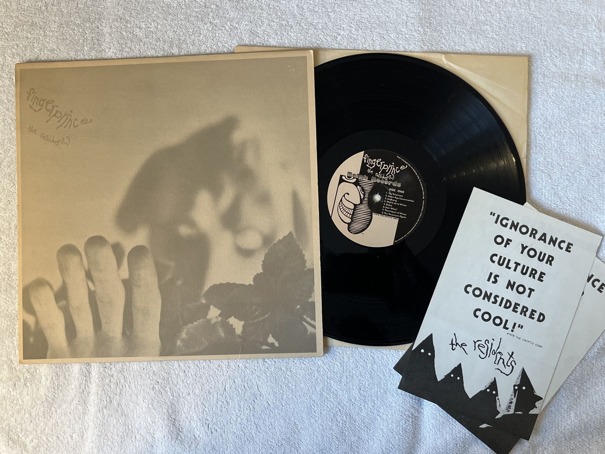 Omslagsbild för skivan THE RESIDENTS Fingerprince LP -77 US RALPH RECORDS RR1276