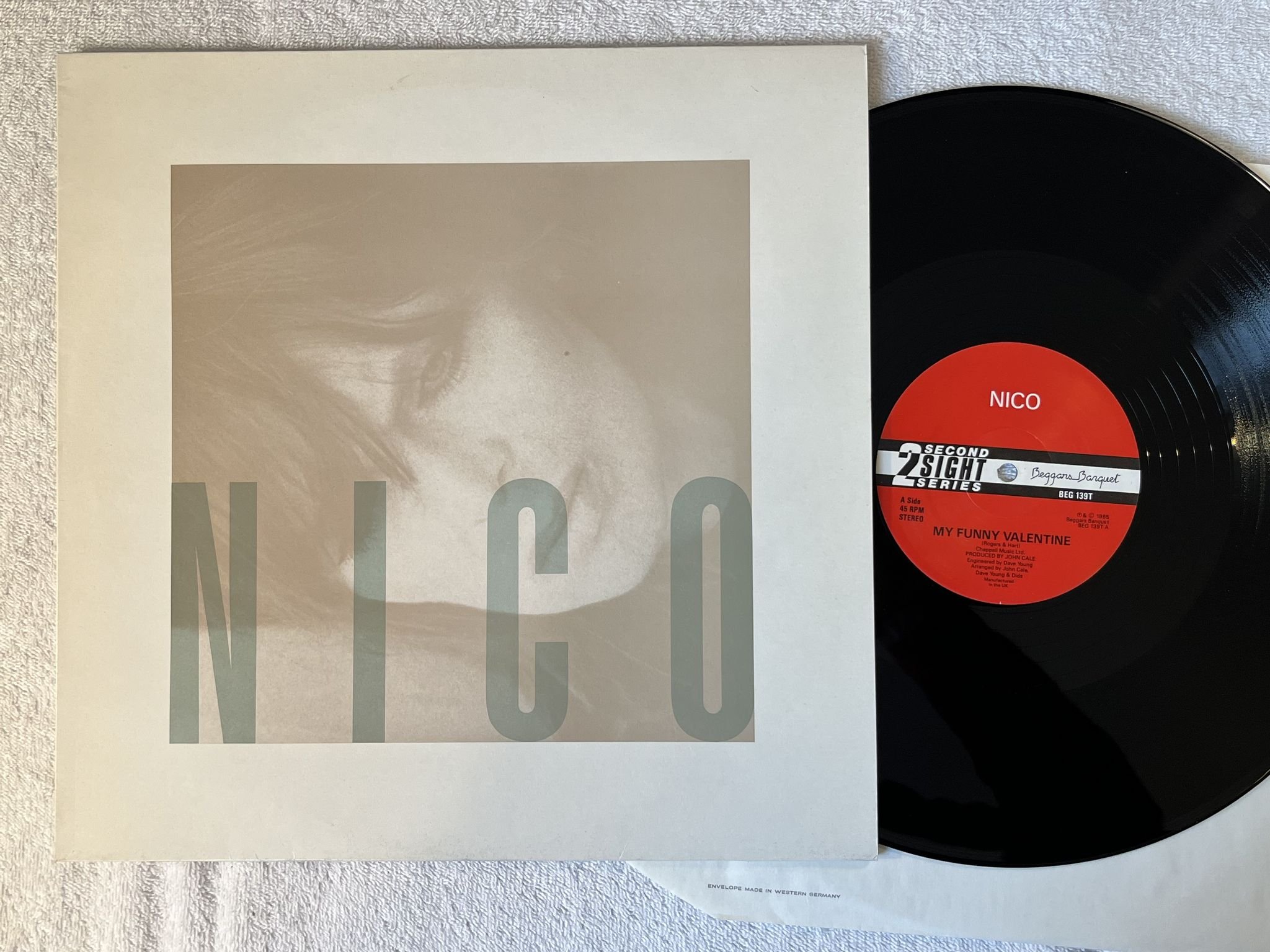 Omslagsbild för skivan NICO my funny valentine 12" -85 UK BEGGARS BANQUET BEG 139T