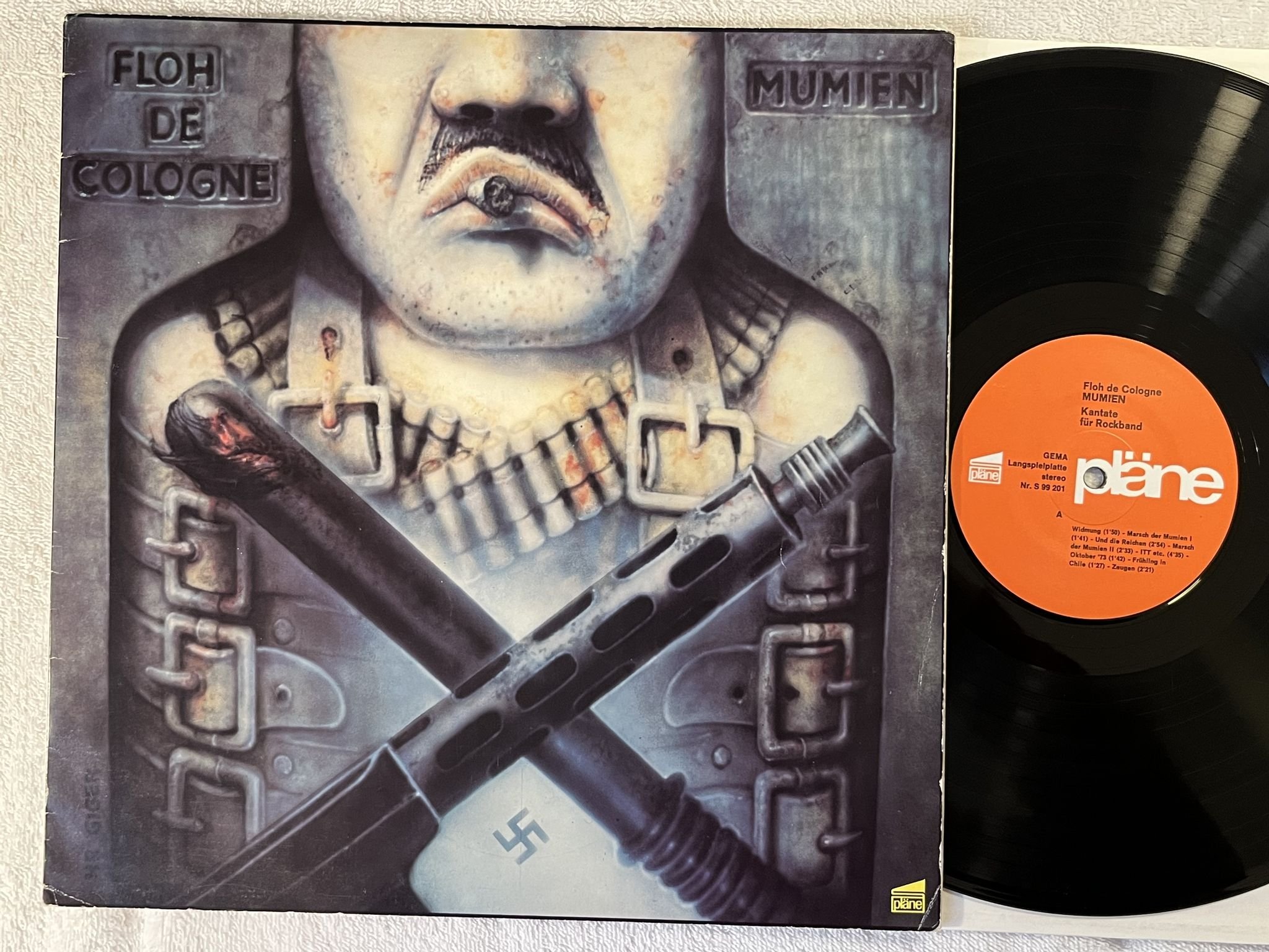 Omslagsbild för skivan FLOH DE COLOGNE mumien LP -75 Ger PLÄNE S 99201 *** KRAUTROCK ***